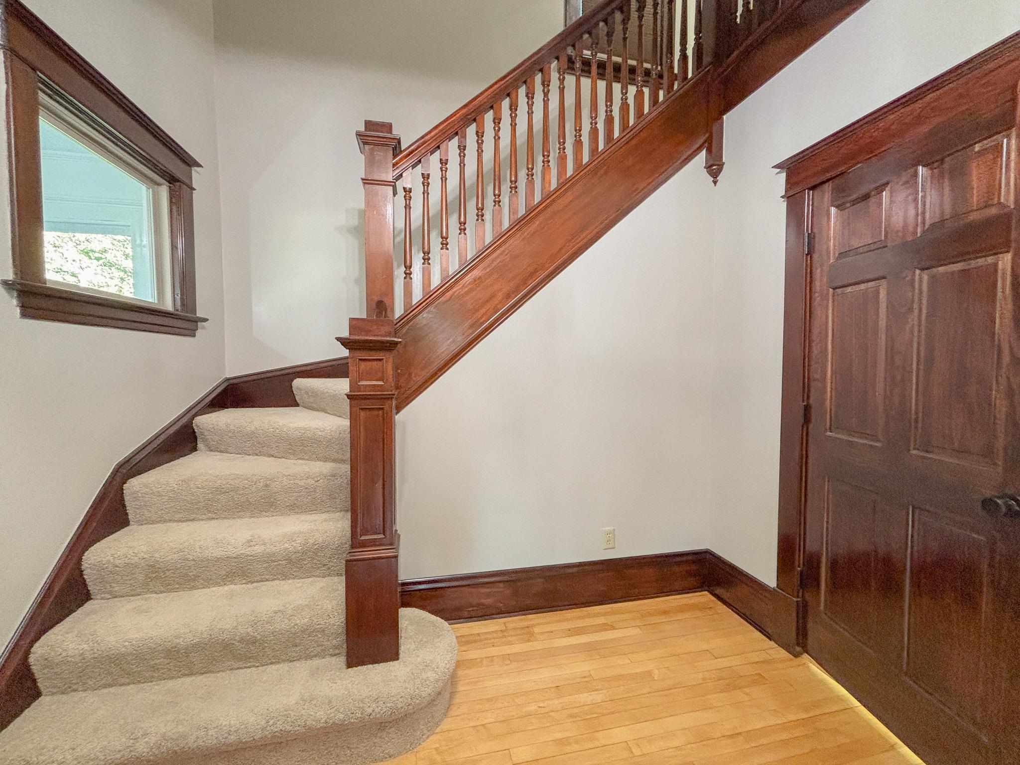 1920 single family home for sale at 502 W Broadway Avenue in Elizabeth, MN — 3 bed, 2 bath (photo 19 of 57)
