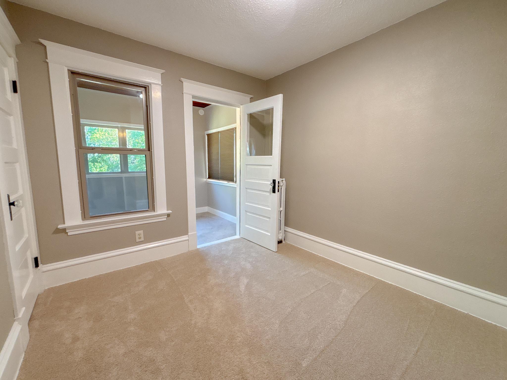 1920 single family home for sale at 502 W Broadway Avenue in Elizabeth, MN — 3 bed, 2 bath (photo 22 of 57)