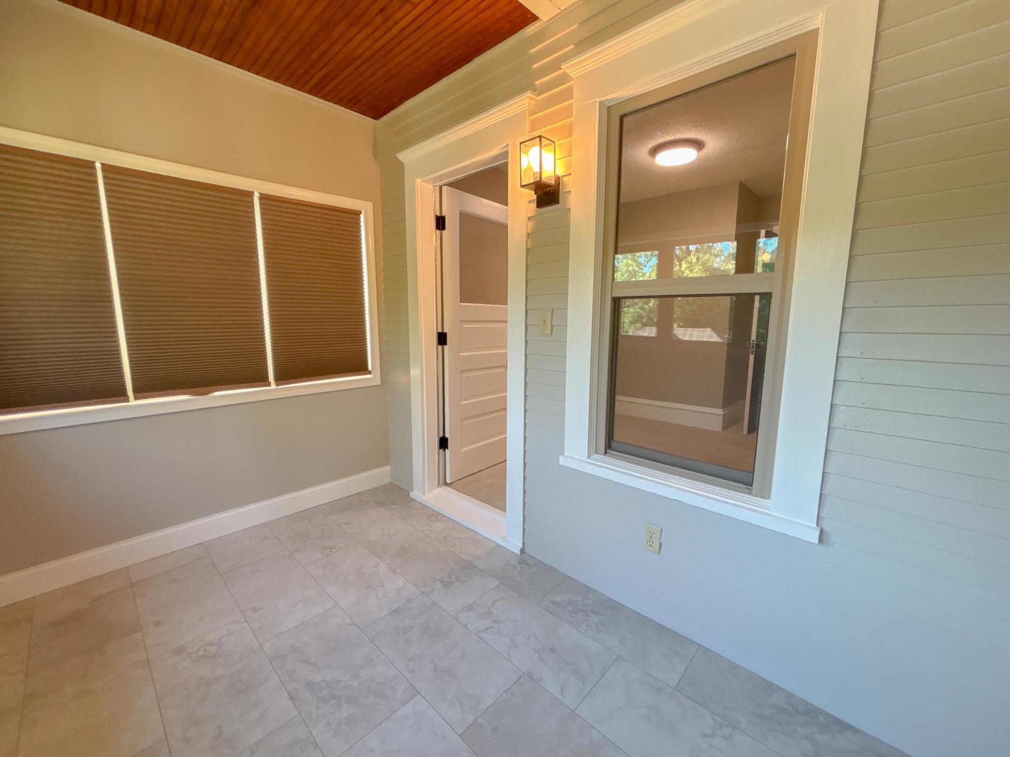 1920 single family home for sale at 502 W Broadway Avenue in Elizabeth, MN — 3 bed, 2 bath (photo 23 of 57)