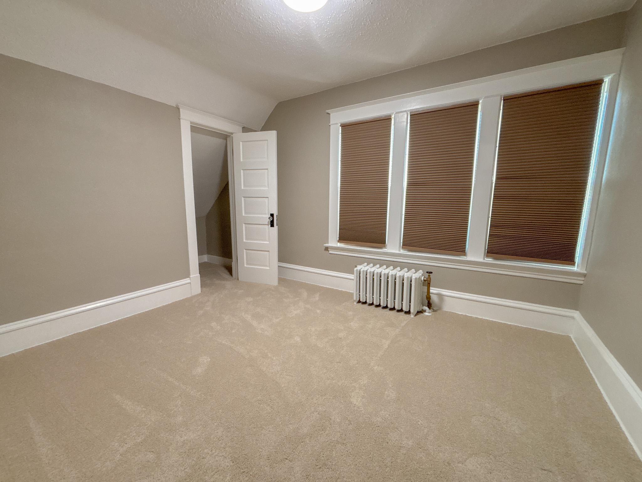 1920 single family home for sale at 502 W Broadway Avenue in Elizabeth, MN — 3 bed, 2 bath (photo 29 of 57)