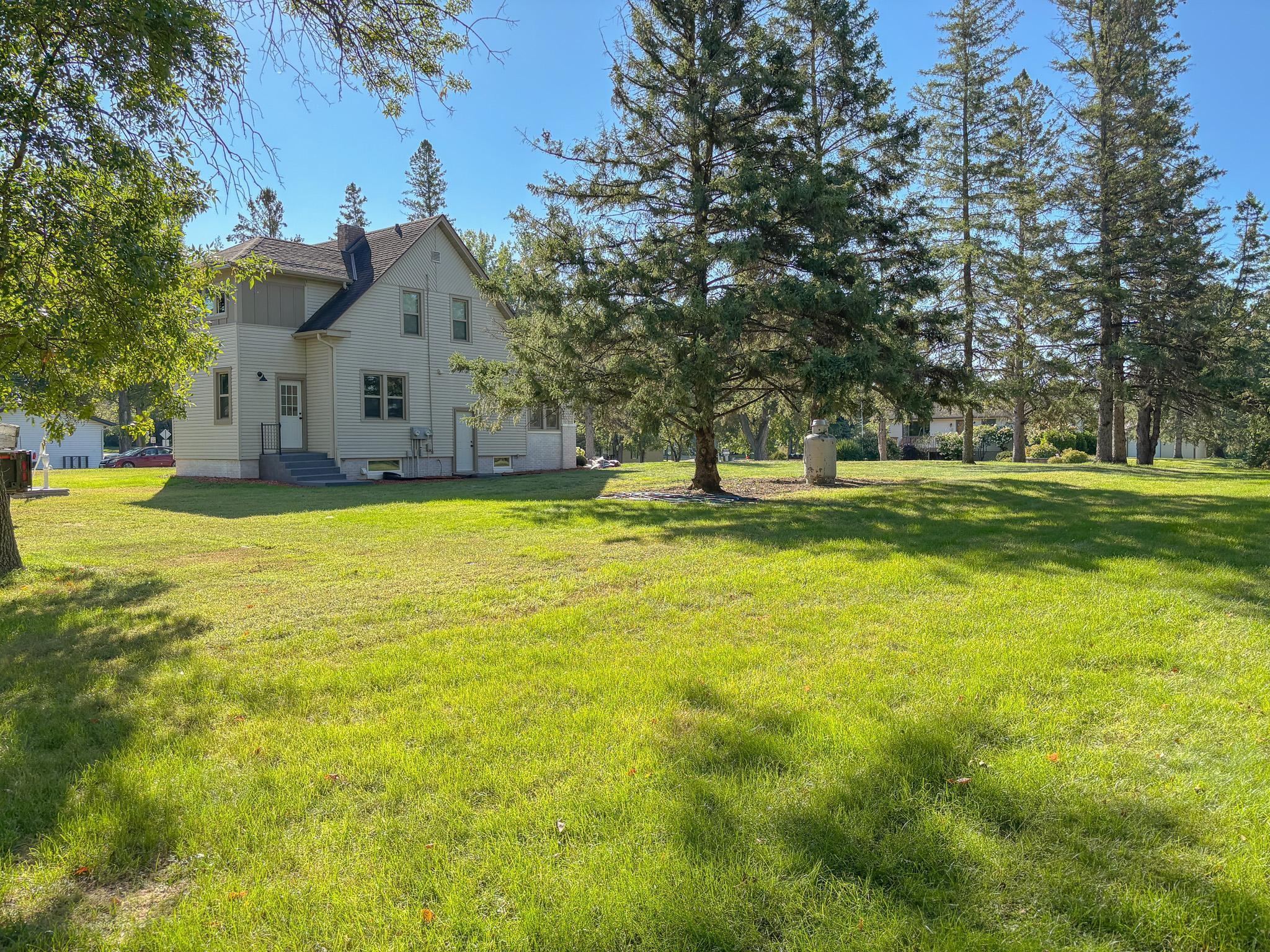 1920 single family home for sale at 502 W Broadway Avenue in Elizabeth, MN — 3 bed, 2 bath (photo 49 of 57)