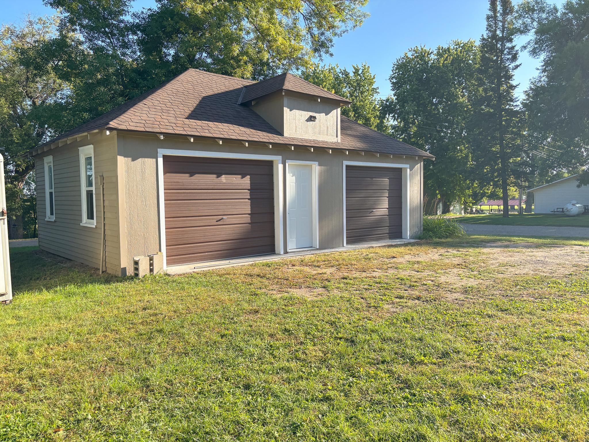 1920 single family home for sale at 502 W Broadway Avenue in Elizabeth, MN — 3 bed, 2 bath (photo 51 of 57)
