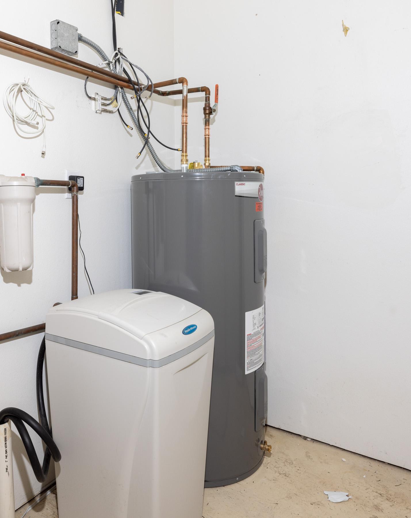 2003 townhouse for sale at 807 Morningside Drive in Casselton, ND — 2 bed, 2 bath (photo 28 of 33)