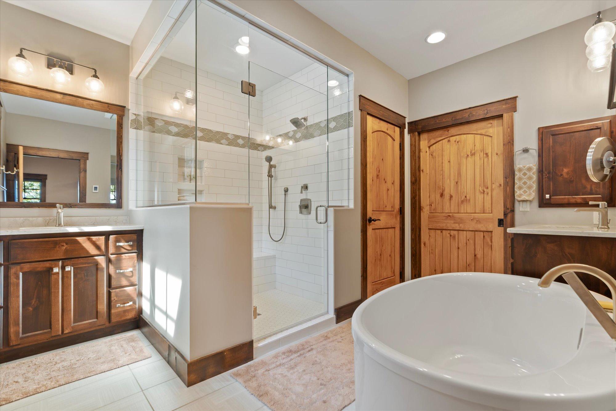 2017 single family home for sale at 16497 W Eagle Lake Road in Fifty Lakes, MN — 5 bed, 5 bath (photo 27 of 55)