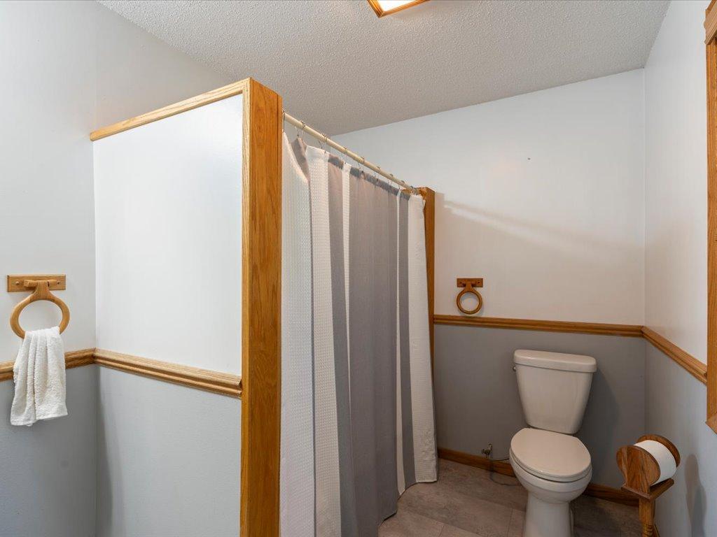 1980 single family home for sale at 15569 Conifer Circle in Park Rapids, MN — 3 bed, 2 bath (photo 21 of 51)