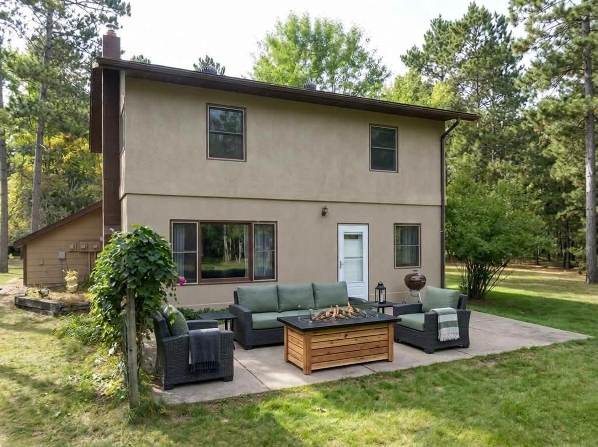 1980 single family home for sale at 15569 Conifer Circle in Park Rapids, MN — 3 bed, 2 bath (photo 4 of 51)