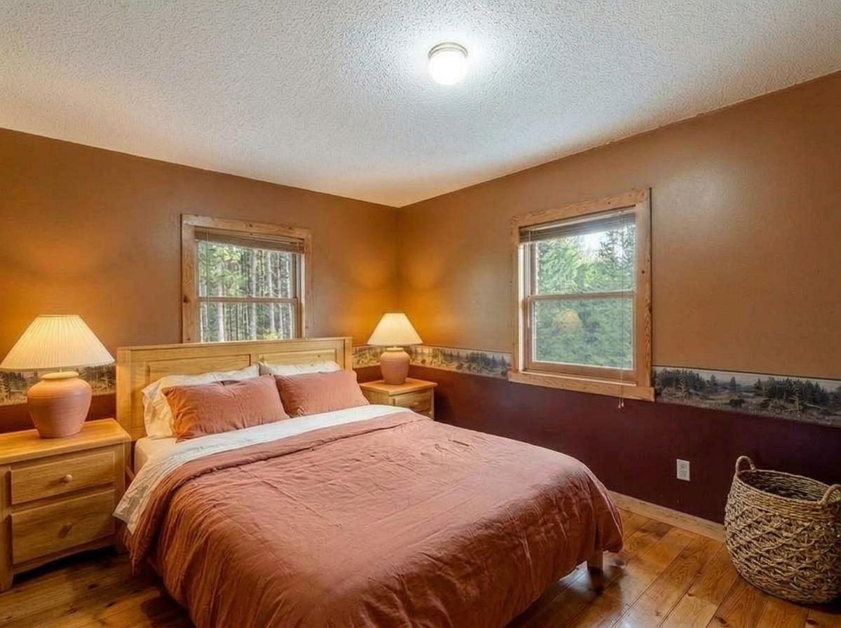 1980 single family home for sale at 15569 Conifer Circle in Park Rapids, MN — 3 bed, 2 bath (photo 32 of 51)
