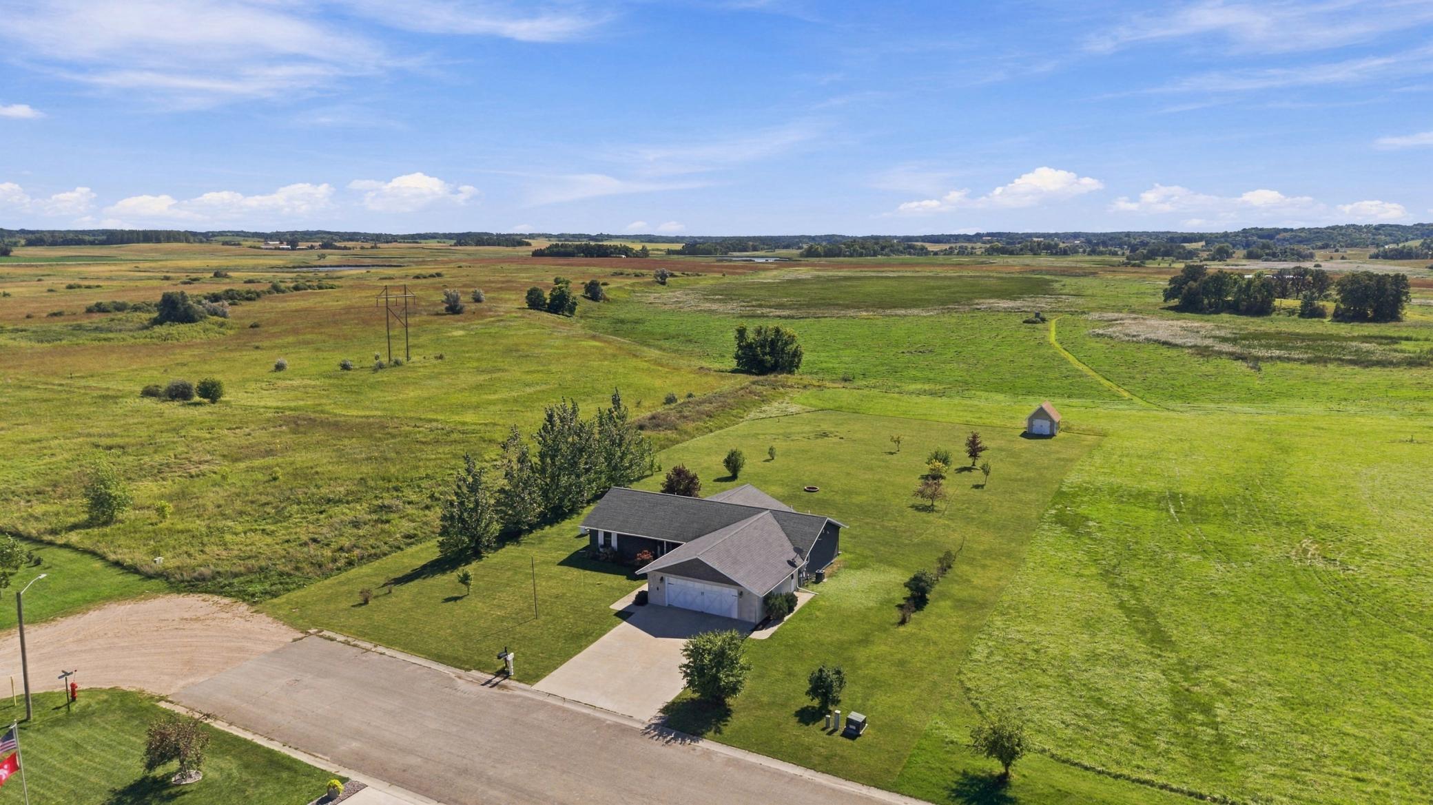 2015 single family home for sale at 143 Pheasant Street in Audubon, MN — 4 bed, 2 bath (photo 2 of 35)