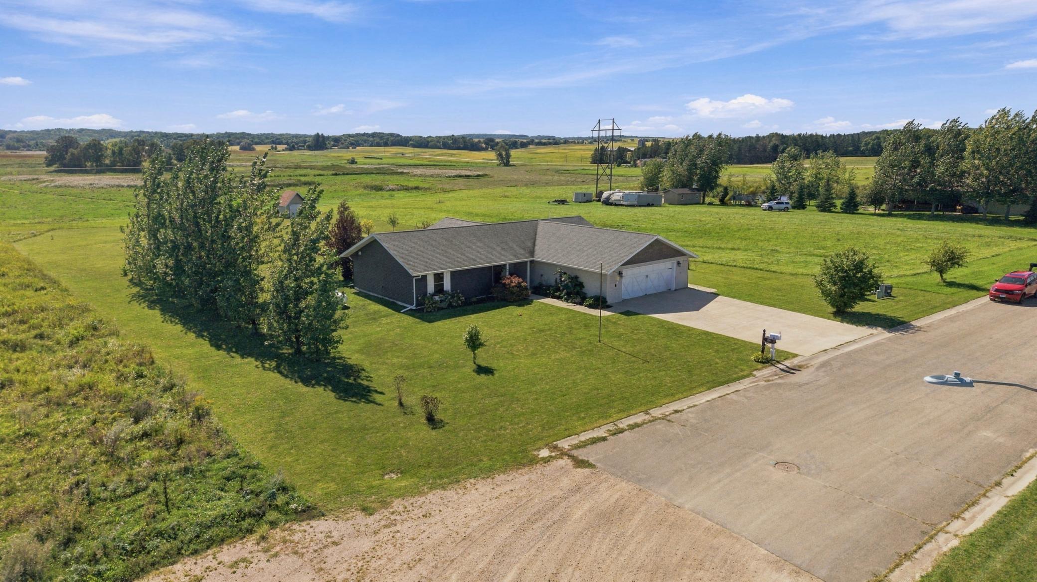 2015 single family home for sale at 143 Pheasant Street in Audubon, MN — 4 bed, 2 bath (photo 31 of 35)