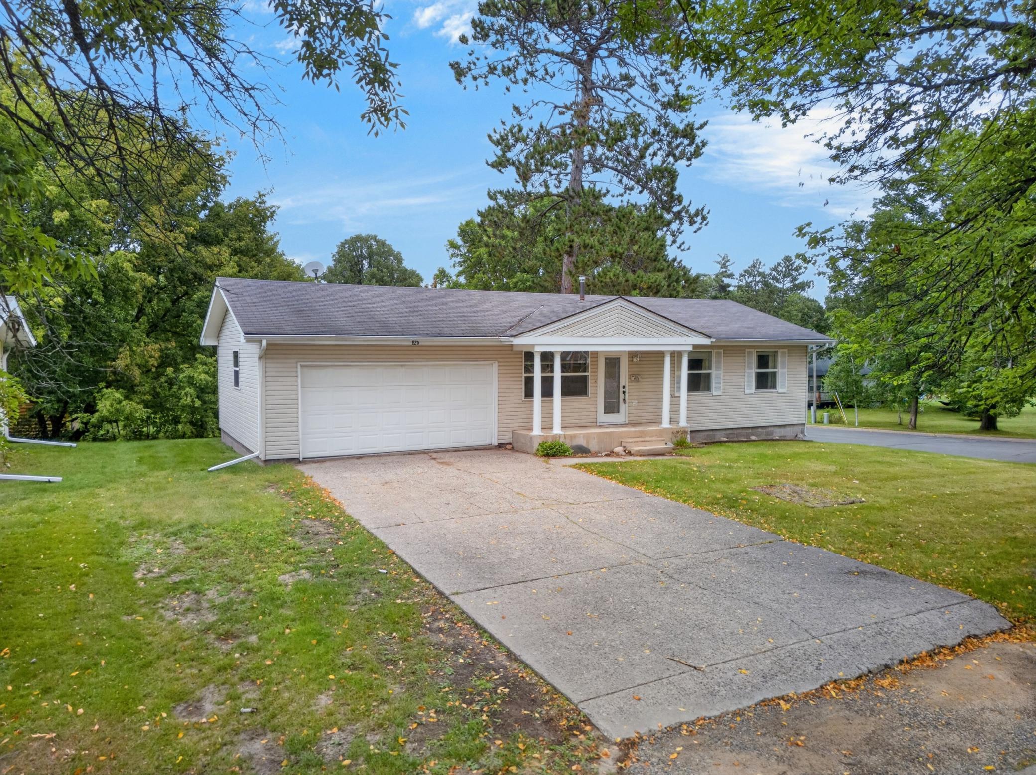 1974 single family home for sale at 826 Willow Lane in Grand Rapids, MN — 3 bed, 2 bath (photo 48 of 55)