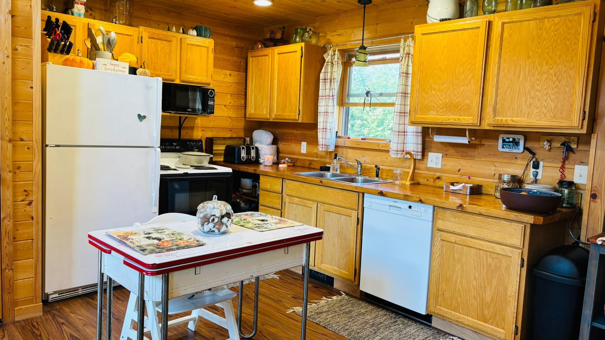 2008 single family home for sale at 39446 Old Backboard Road in Laporte, MN — 2 bed, 2 bath (photo 2 of 17)