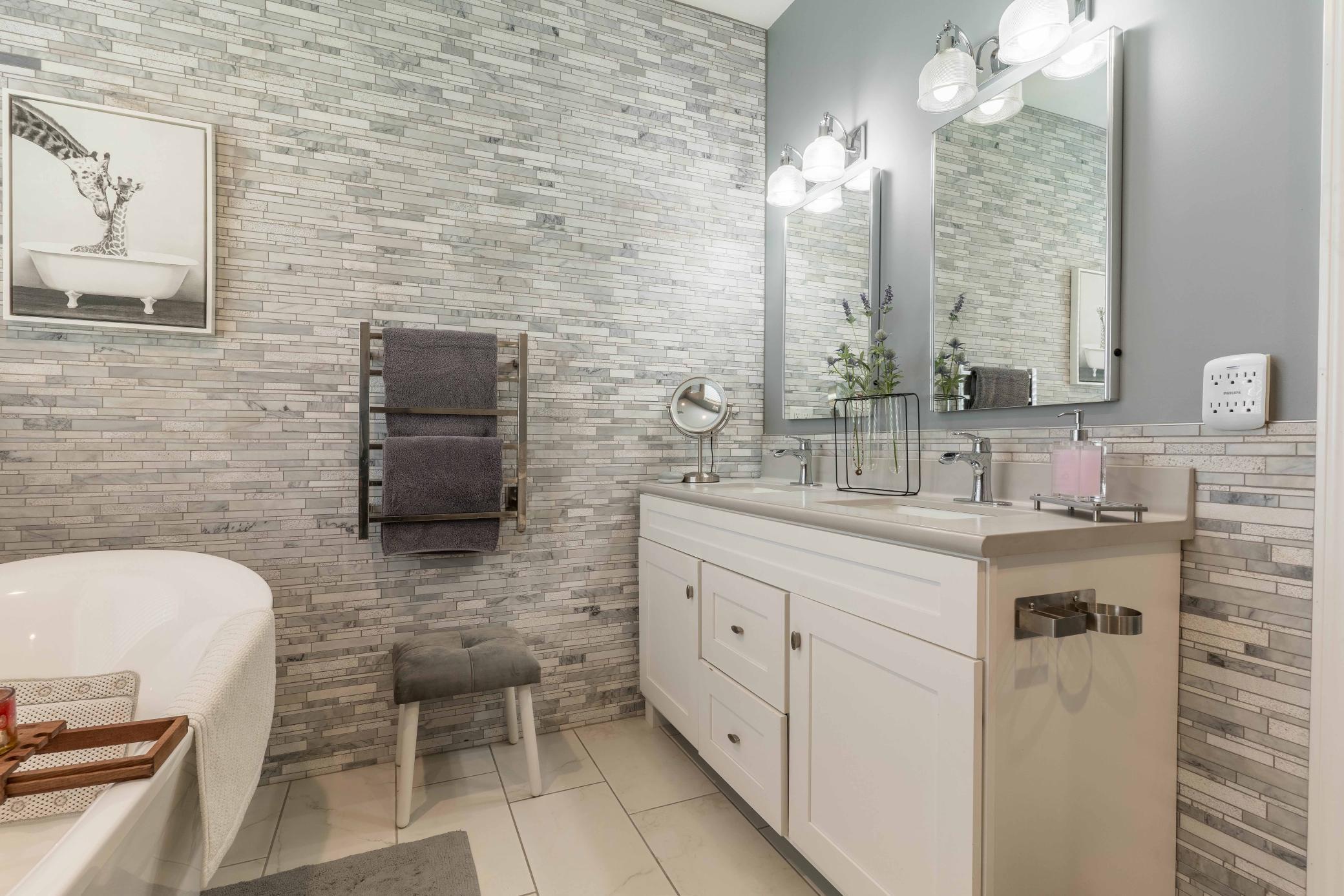2011 single family home for sale at 403 W Prairie Avenue in Elizabeth, MN — 2 bed, 2 bath (photo 19 of 30)