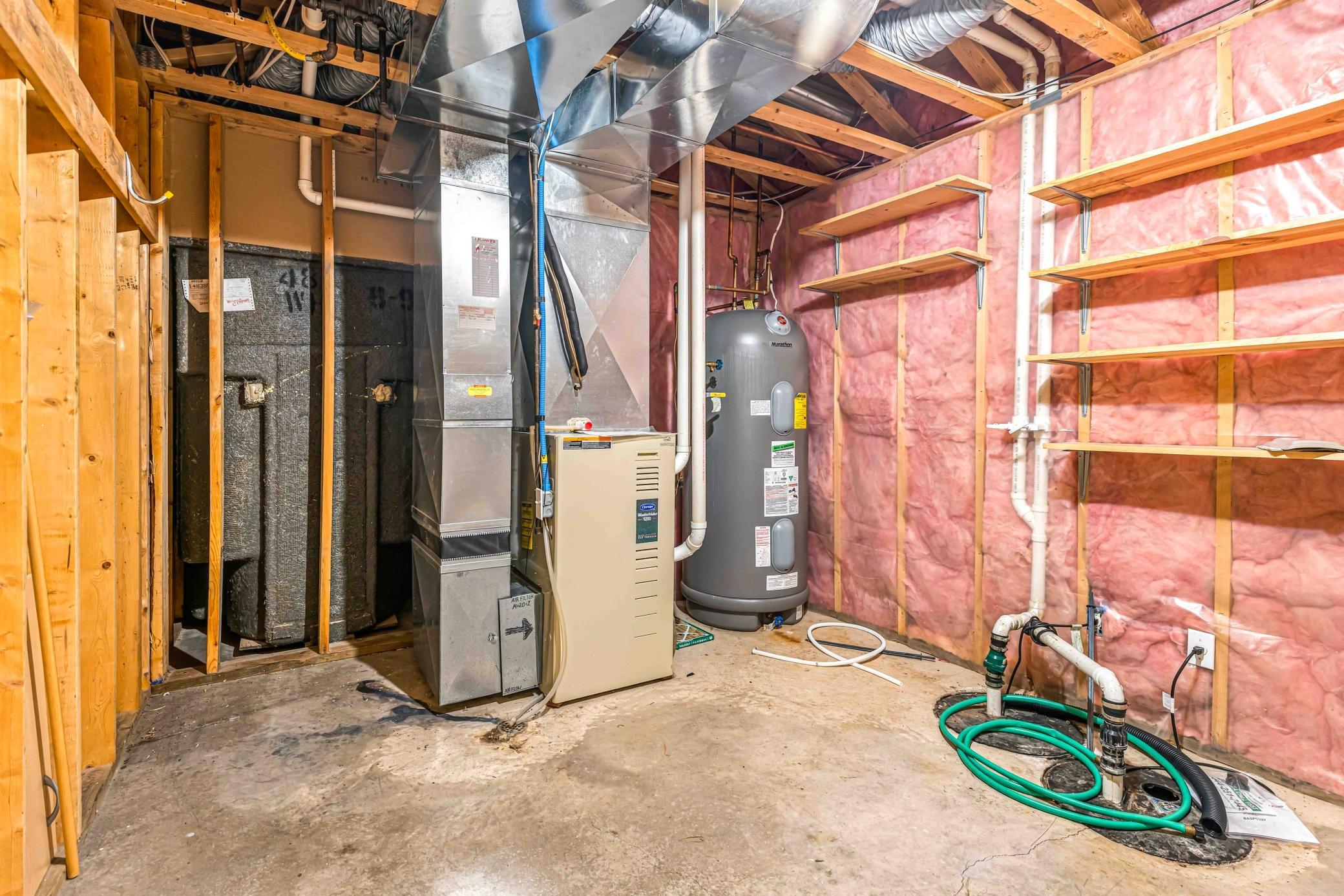 1999 single family home for sale at 1928 33rd Street S in Moorhead, MN — 5 bed, 3 bath (photo 31 of 46)