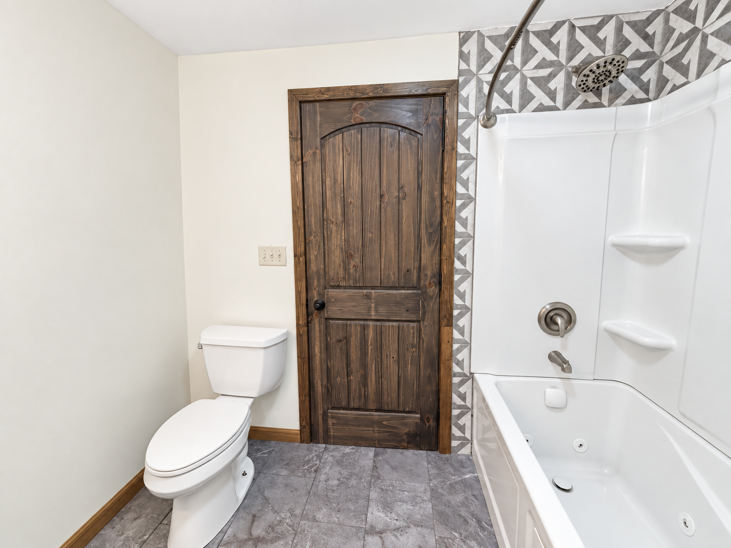 1905 single family home for sale at 106 South Street W in Eagle Bend, MN — 1 bed, 1 bath (photo 14 of 26)