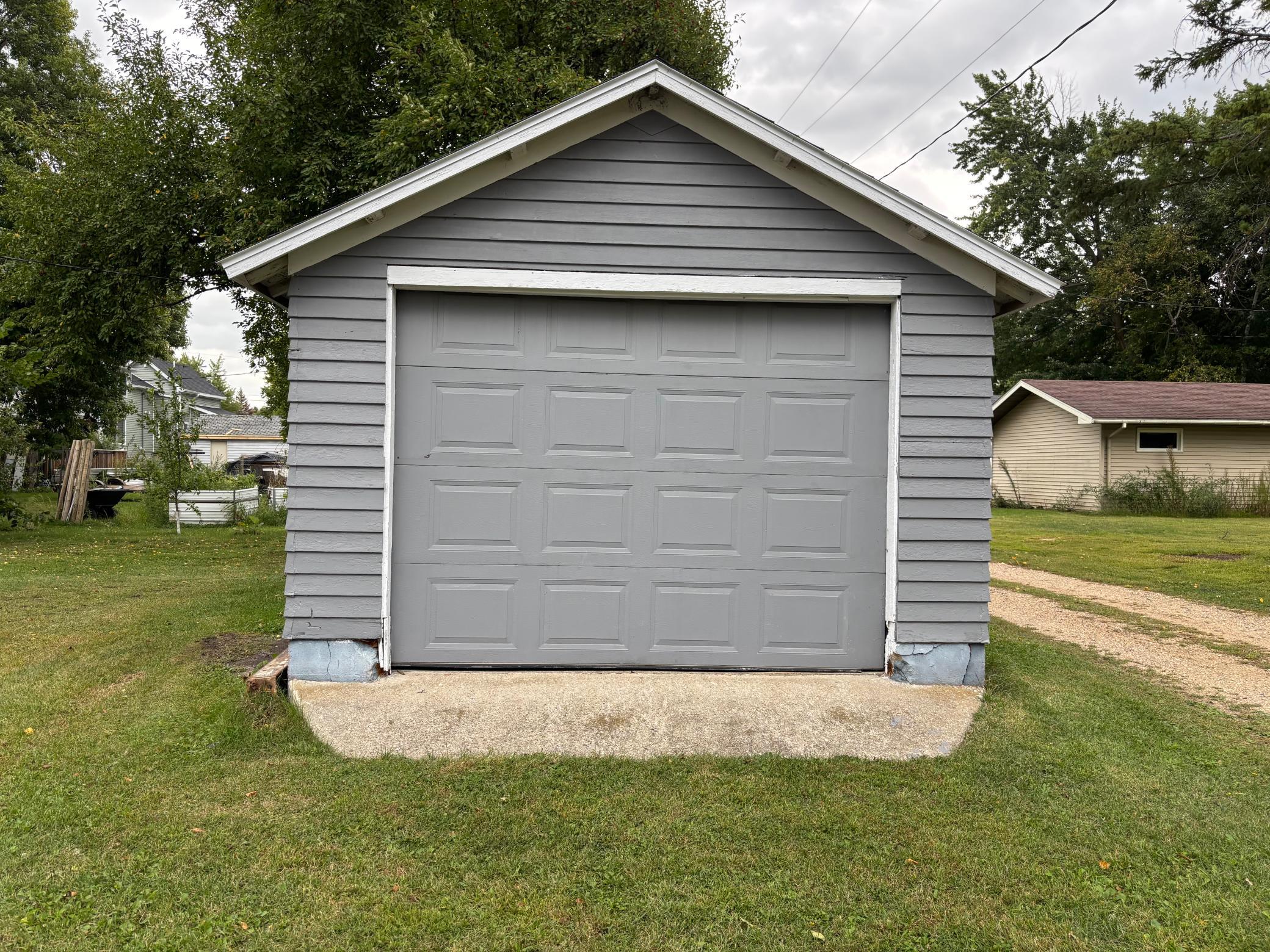 1905 single family home for sale at 106 South Street W in Eagle Bend, MN — 1 bed, 1 bath (photo 22 of 26)