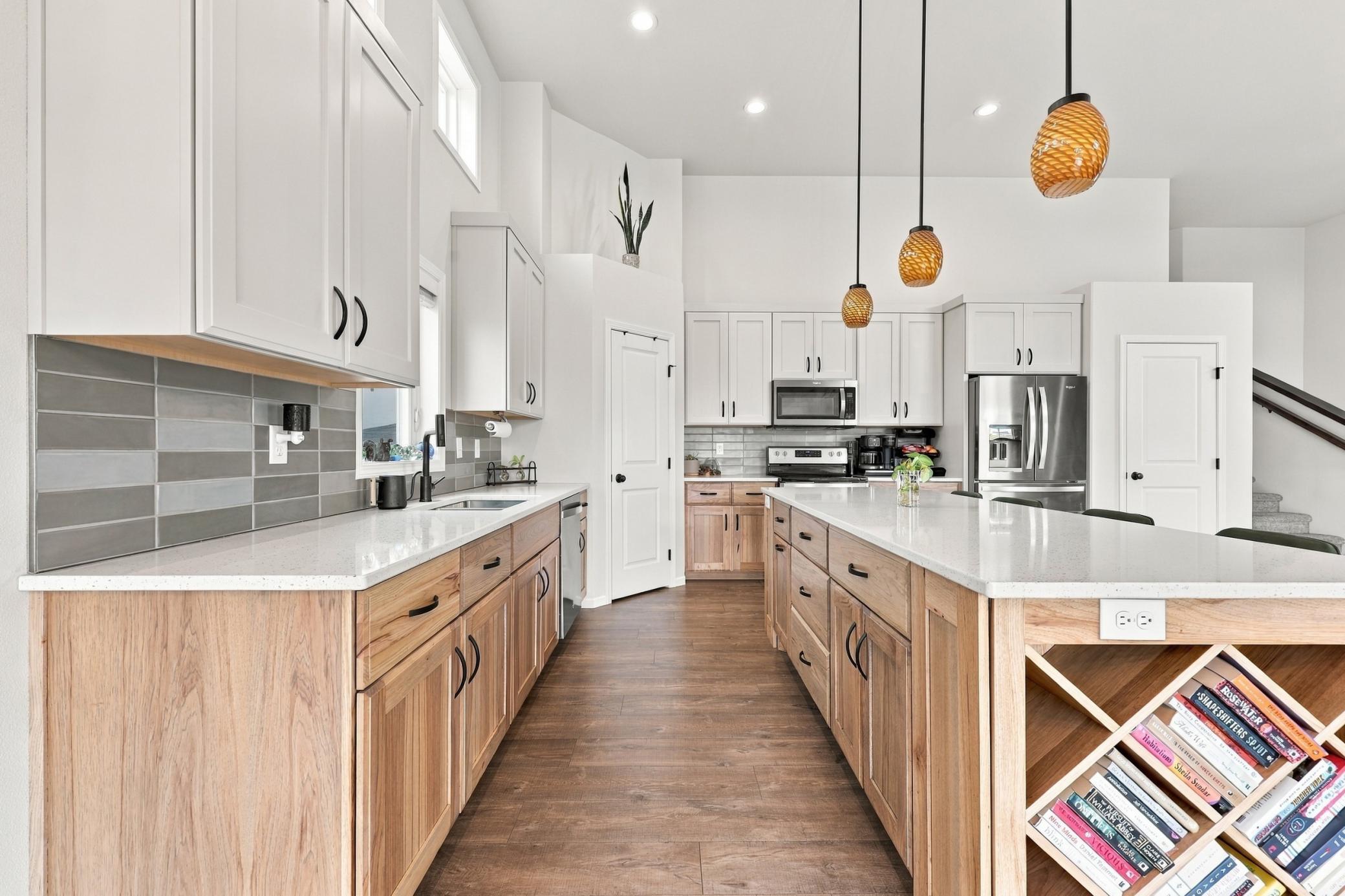 2021 single family home for sale at 7671 Cub Creek Way in Horace, ND — 4 bed, 3 bath (photo 11 of 36)