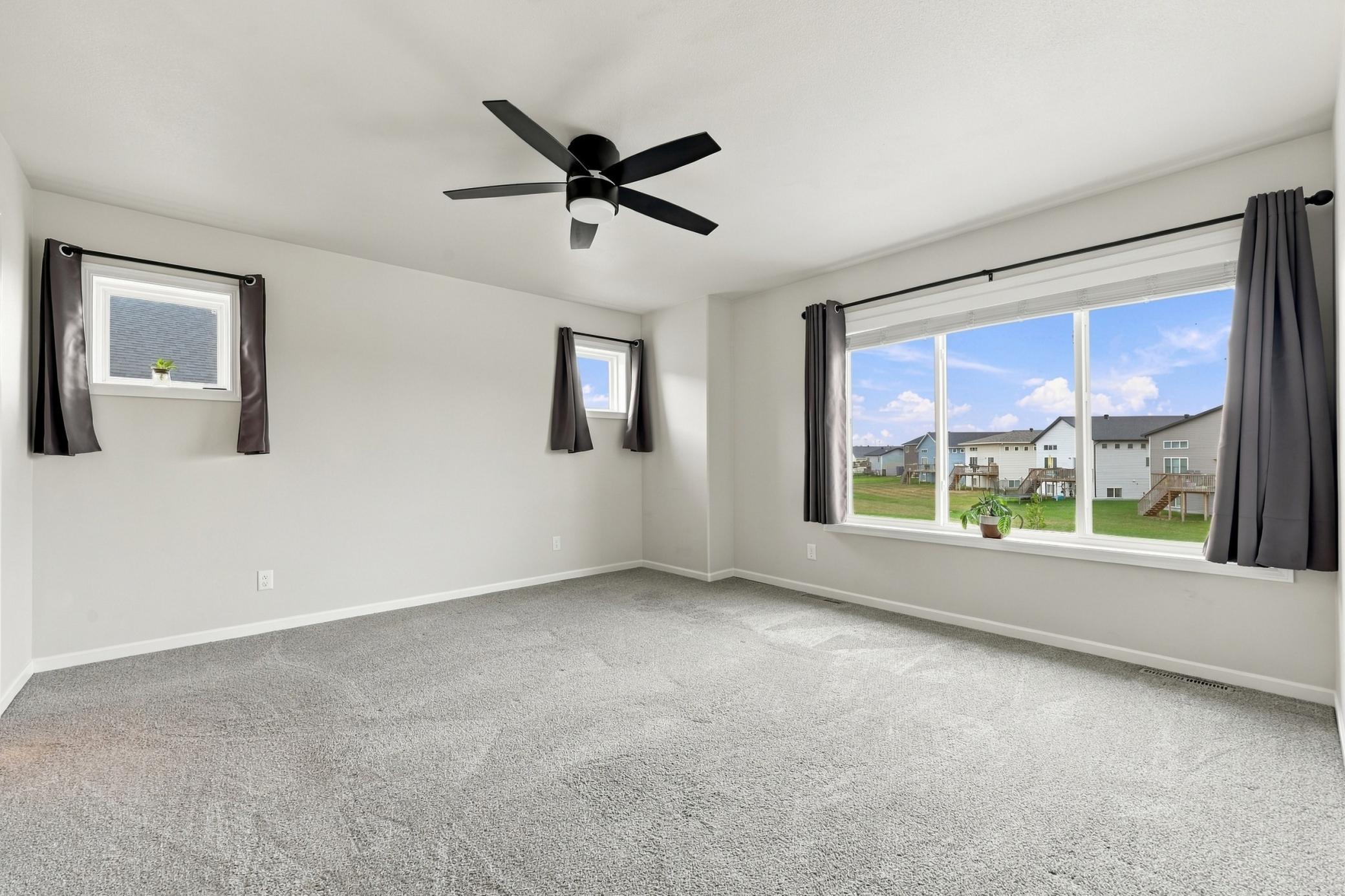 2021 single family home for sale at 7671 Cub Creek Way in Horace, ND — 4 bed, 3 bath (photo 16 of 36)
