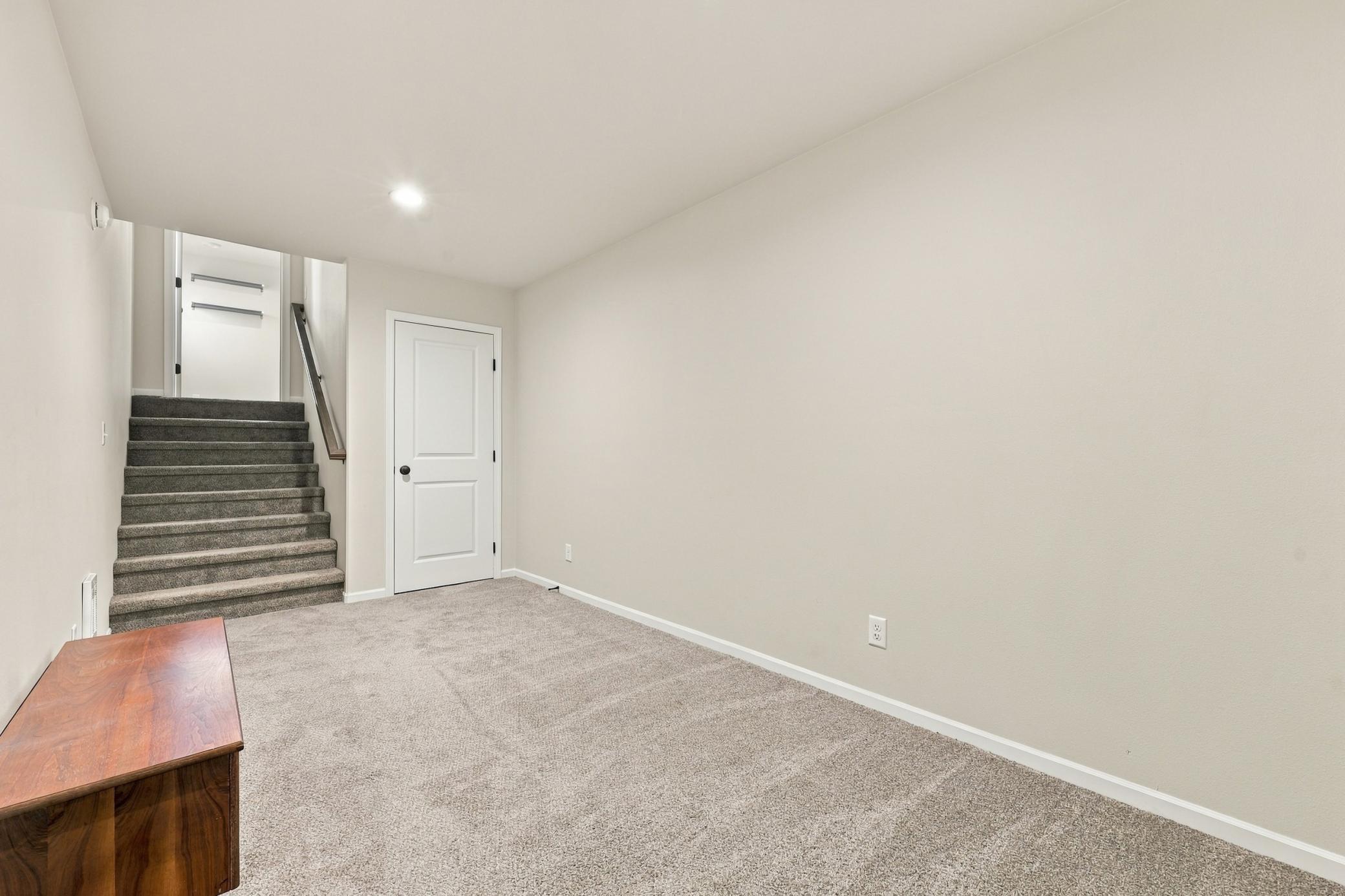 2021 single family home for sale at 7671 Cub Creek Way in Horace, ND — 4 bed, 3 bath (photo 31 of 36)
