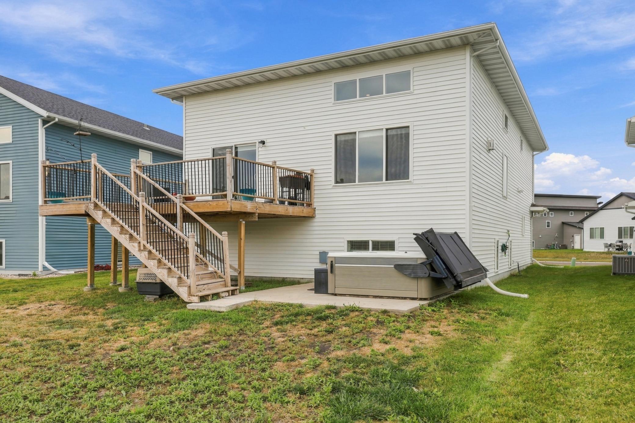 2021 single family home for sale at 7671 Cub Creek Way in Horace, ND — 4 bed, 3 bath (photo 33 of 36)