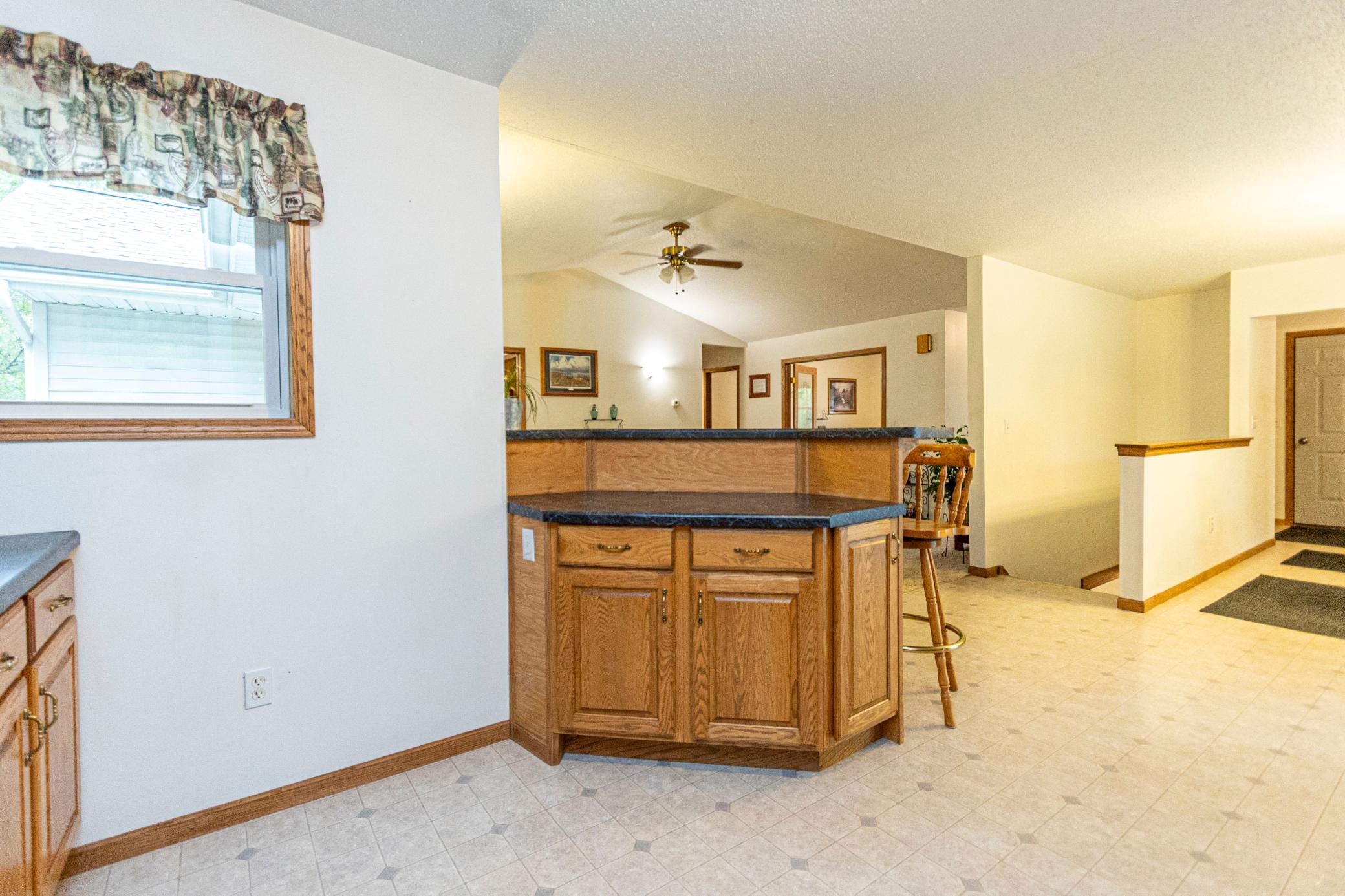 2002 single family home for sale at 358 2nd Street in Miltona, MN — 4 bed, 3 bath (photo 11 of 53)