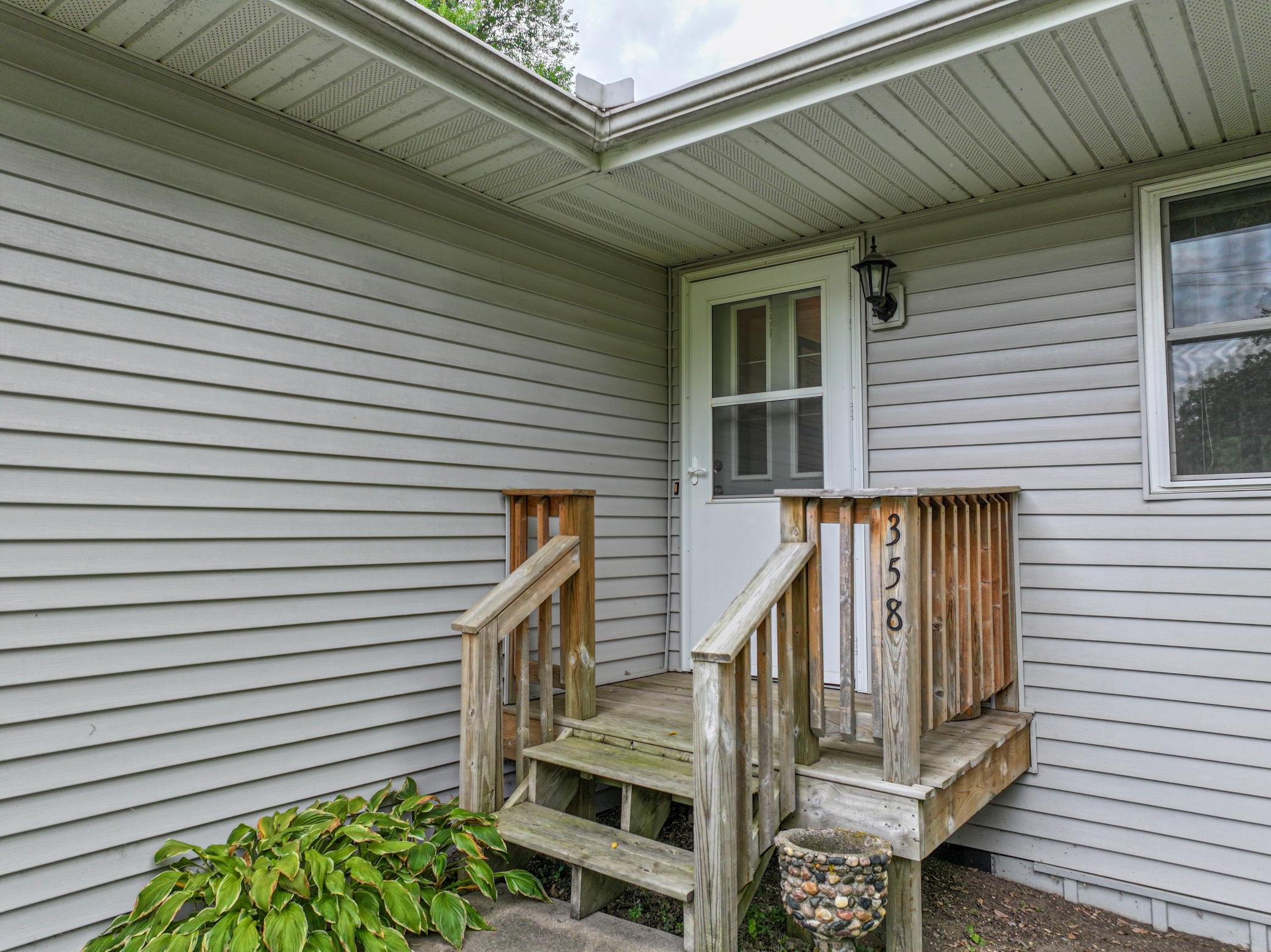 2002 single family home for sale at 358 2nd Street in Miltona, MN — 4 bed, 3 bath (photo 3 of 53)
