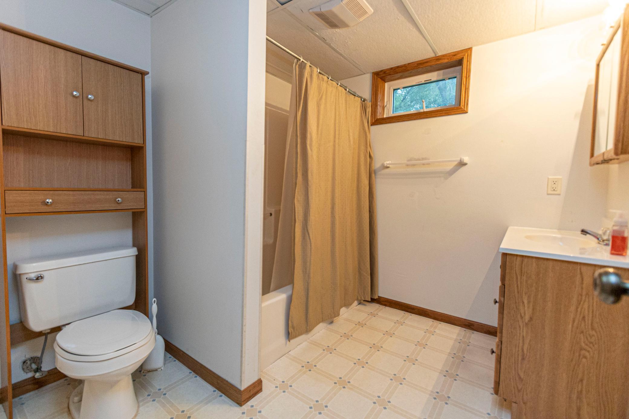 2002 single family home for sale at 358 2nd Street in Miltona, MN — 4 bed, 3 bath (photo 31 of 53)