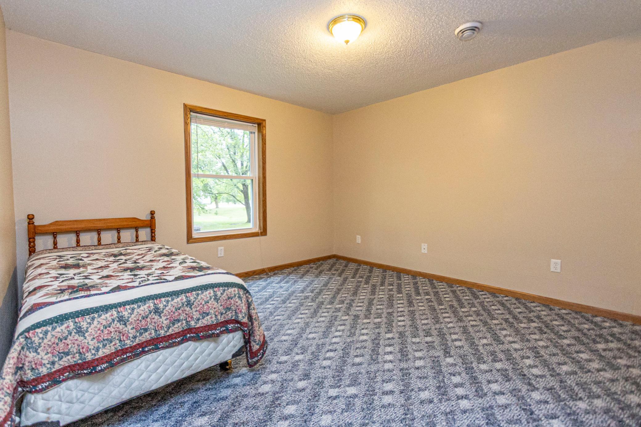 2002 single family home for sale at 358 2nd Street in Miltona, MN — 4 bed, 3 bath (photo 33 of 53)