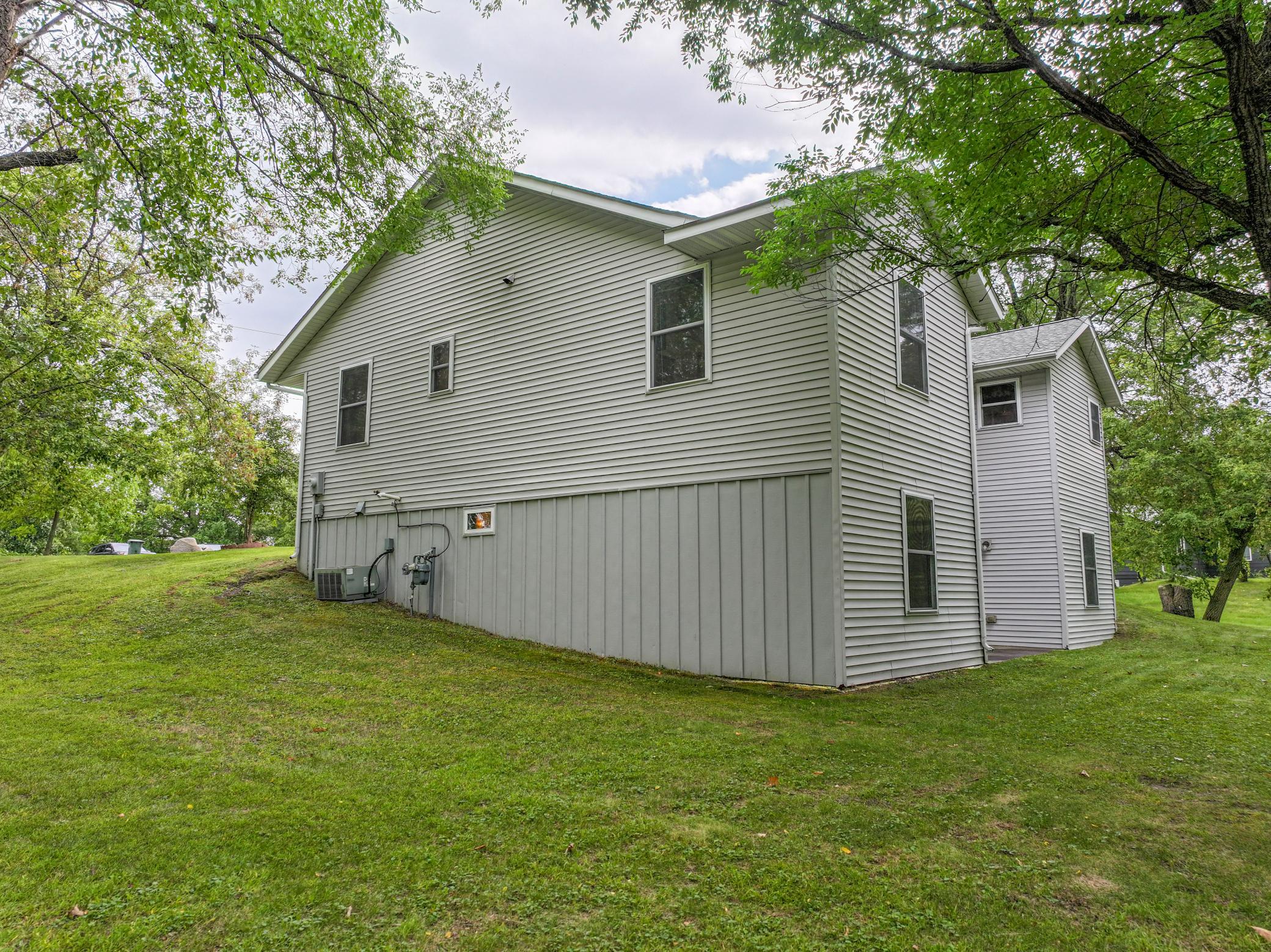 2002 single family home for sale at 358 2nd Street in Miltona, MN — 4 bed, 3 bath (photo 42 of 53)