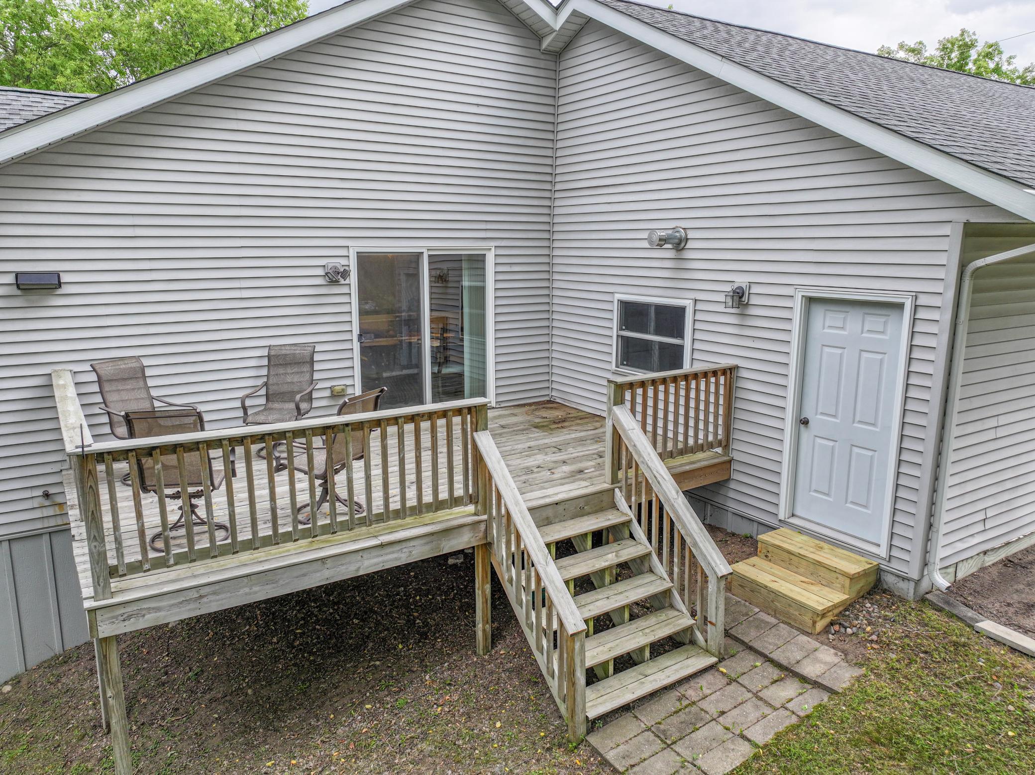 2002 single family home for sale at 358 2nd Street in Miltona, MN — 4 bed, 3 bath (photo 46 of 53)