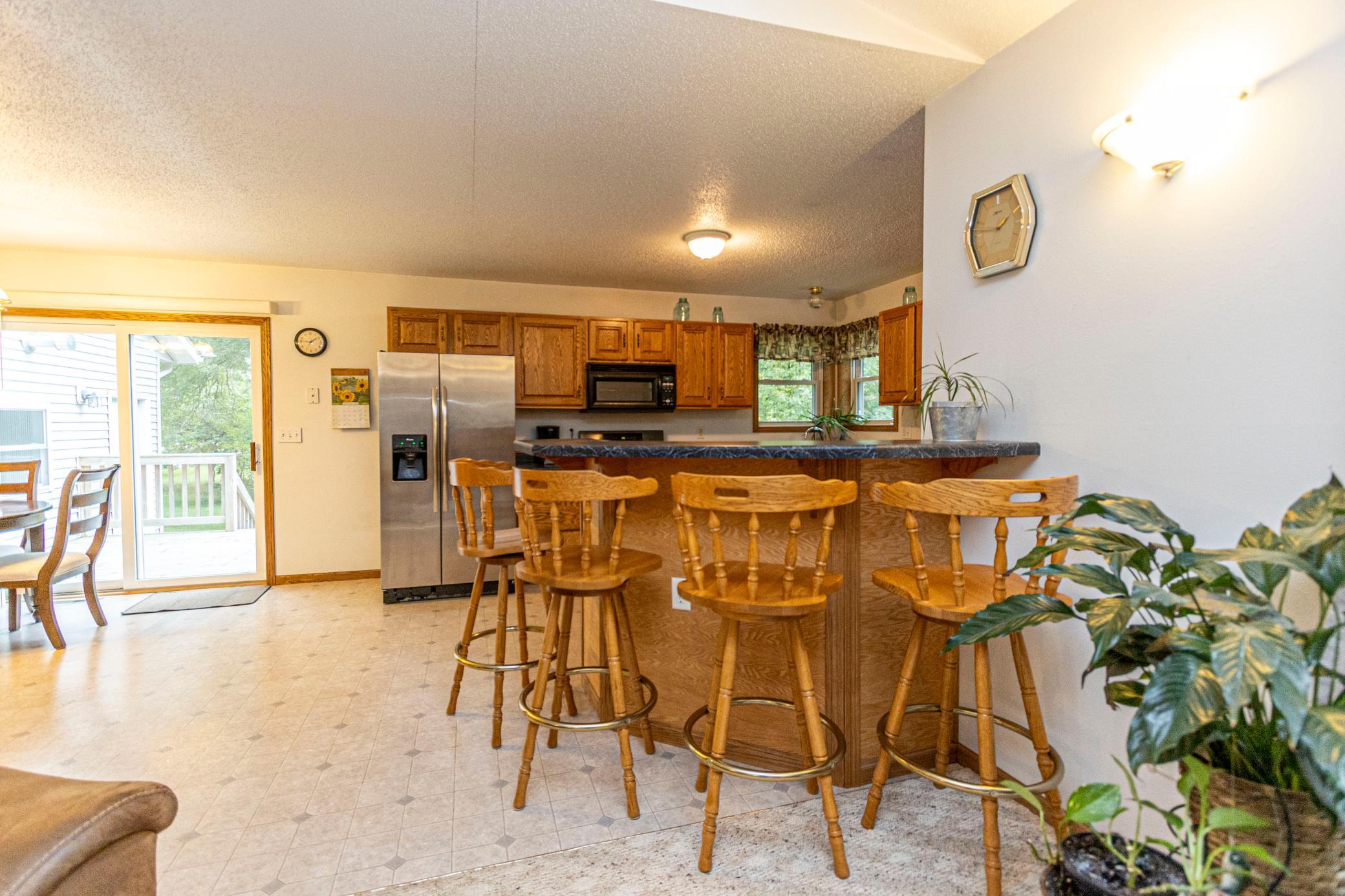 2002 single family home for sale at 358 2nd Street in Miltona, MN — 4 bed, 3 bath (photo 8 of 53)