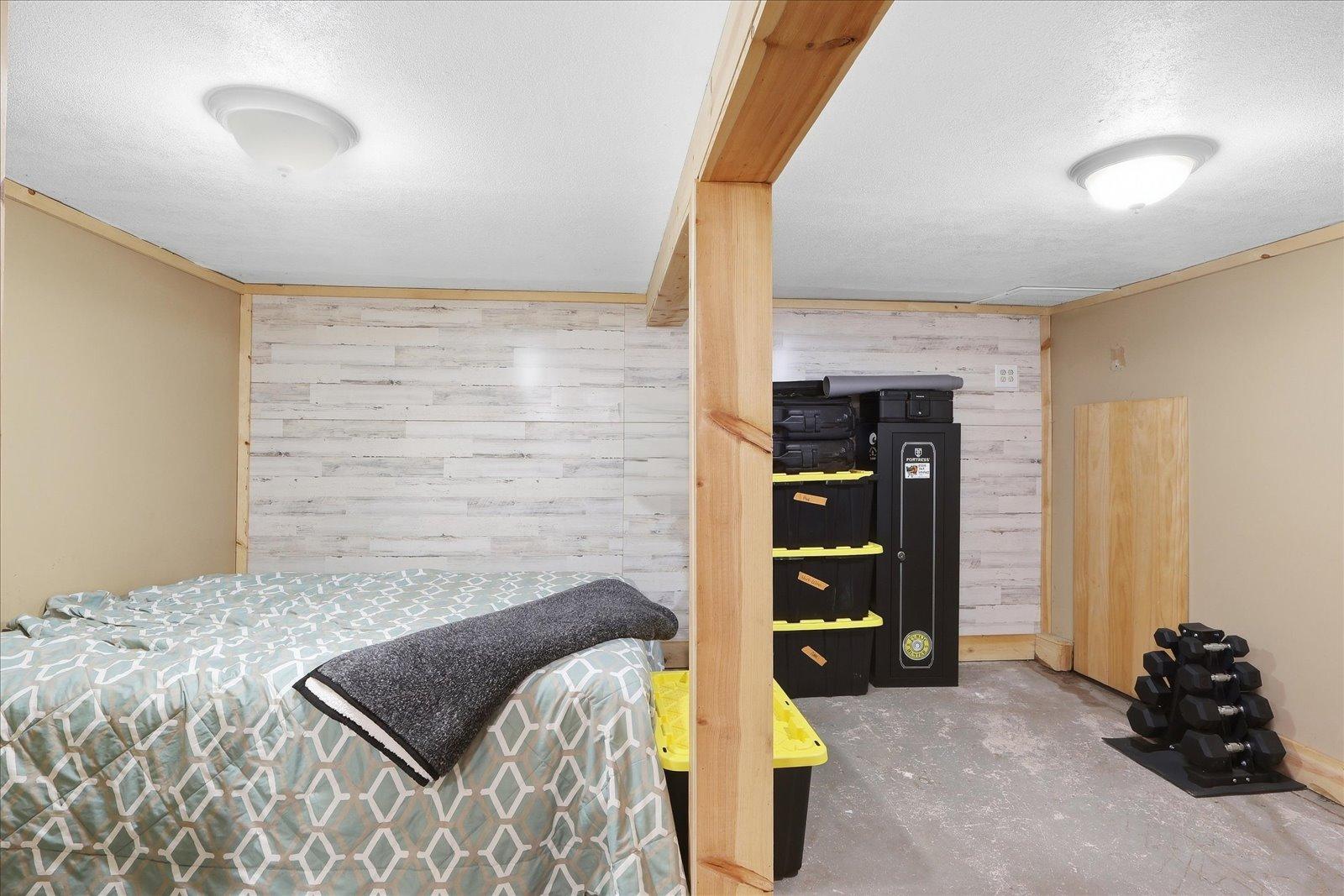 1945 single family home for sale at 309 SW 10th Avenue in Grand Rapids, MN — 2 bed, 2 bath (photo 16 of 29)