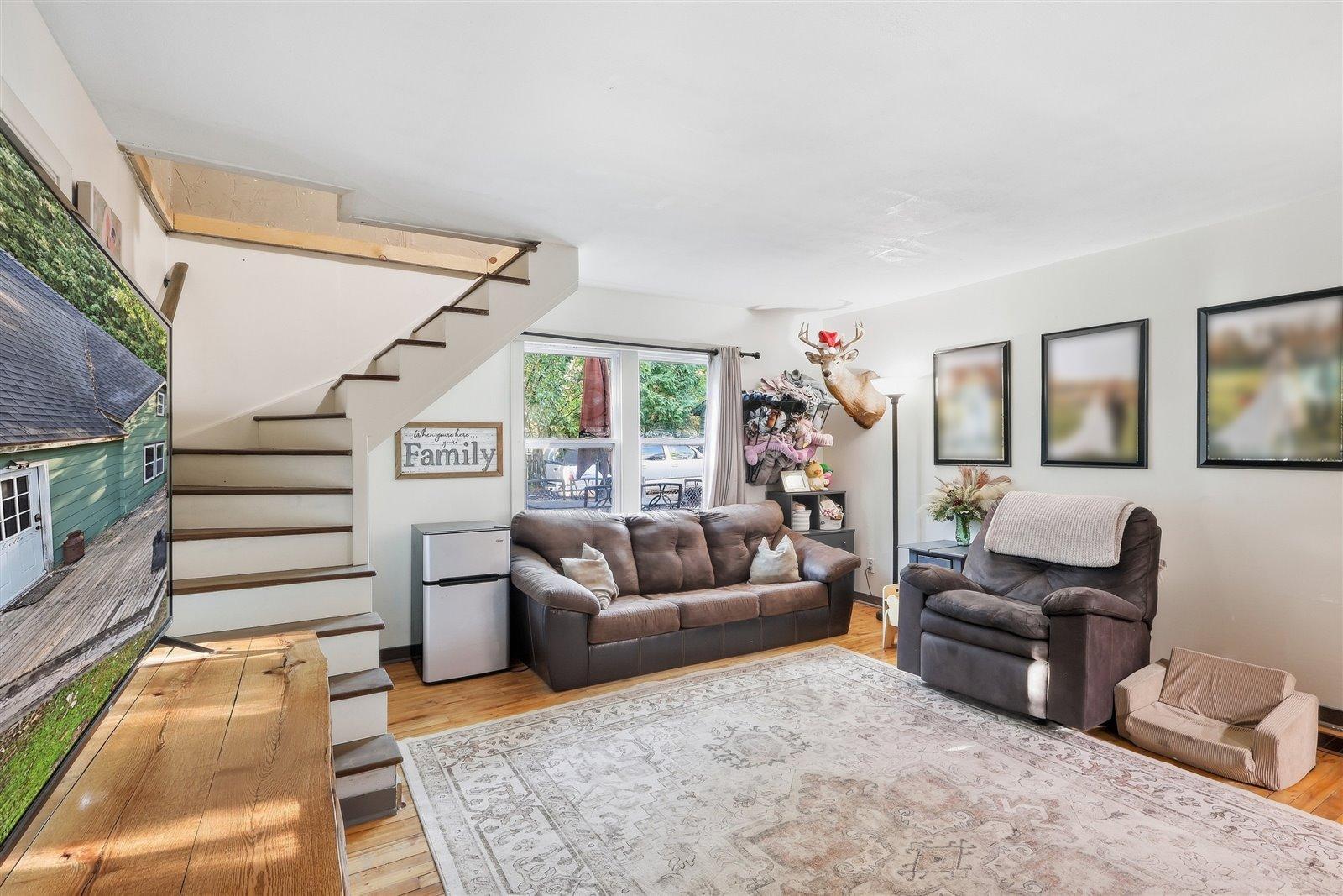 1945 single family home for sale at 309 SW 10th Avenue in Grand Rapids, MN — 2 bed, 2 bath (photo 10 of 29)