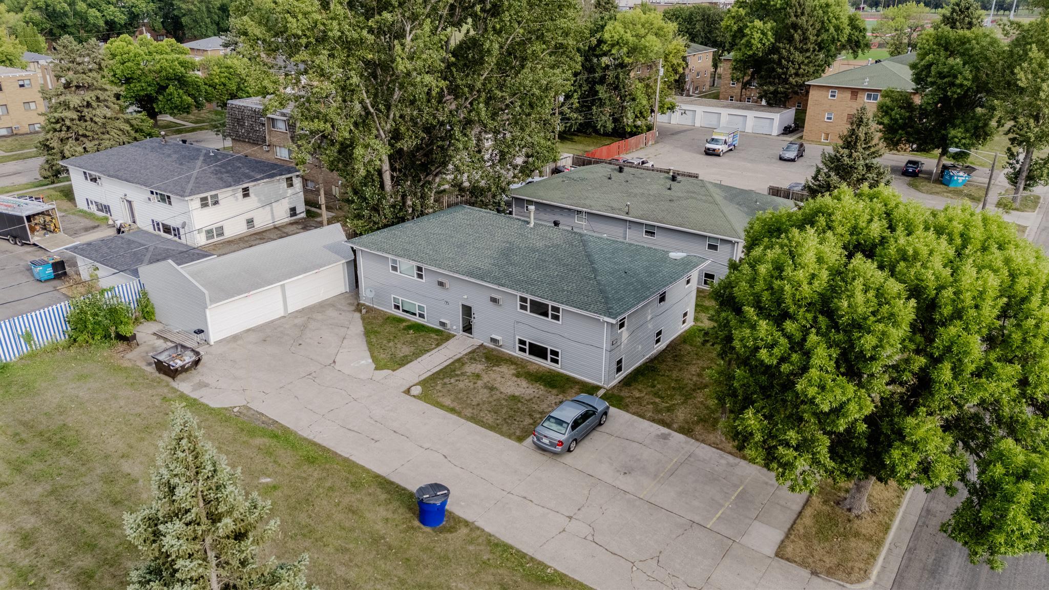 1963 home for sale at 921 19th Street S in Moorhead, MN — 12 bed, 4 bath (photo 2 of 32)