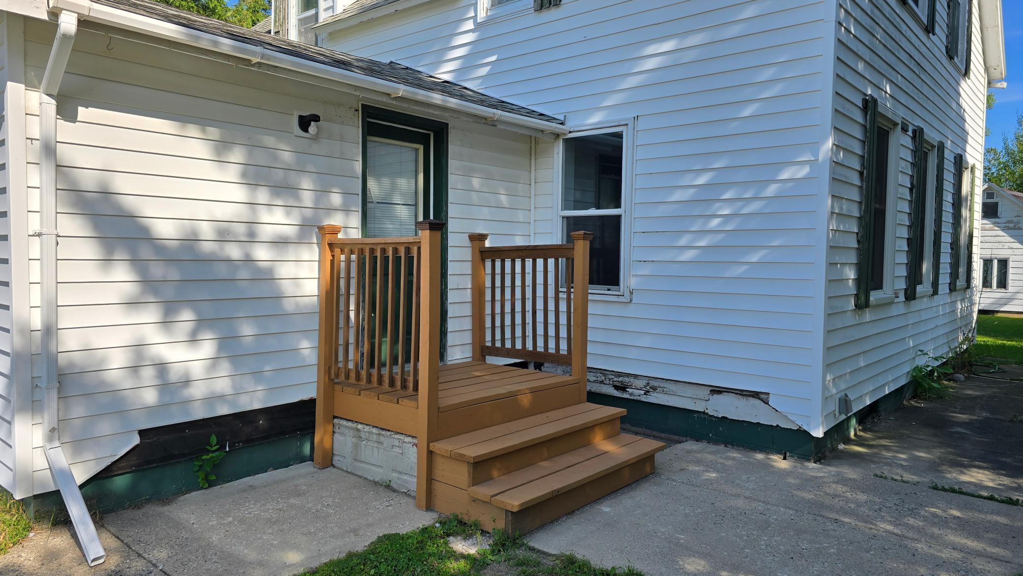 1910 single family home for sale at 125 4th Avenue SE in Clearbrook, MN — 4 bed, 2 bath (photo 29 of 32)