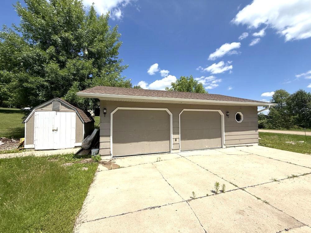 1979 single family home for sale at 29713 Candor Hall Road in Vergas, MN — 2 bed, 2 bath (photo 14 of 43)