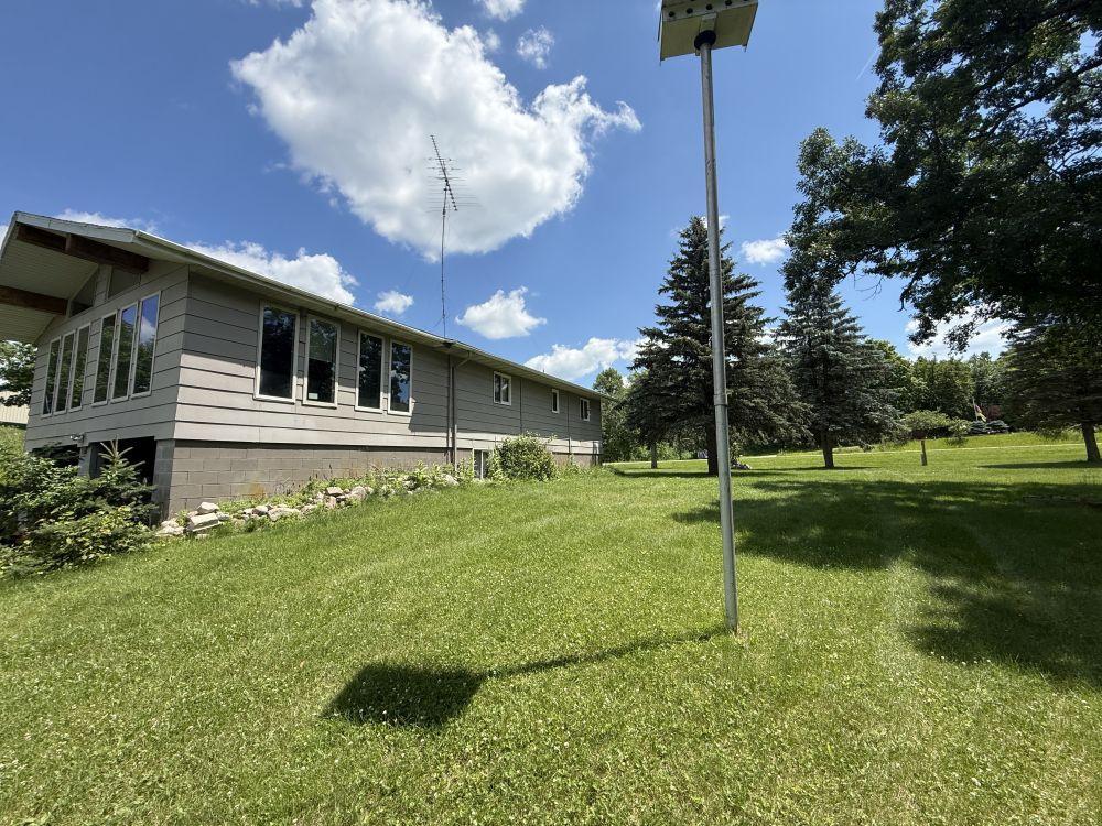 1979 single family home for sale at 29713 Candor Hall Road in Vergas, MN — 2 bed, 2 bath (photo 10 of 43)