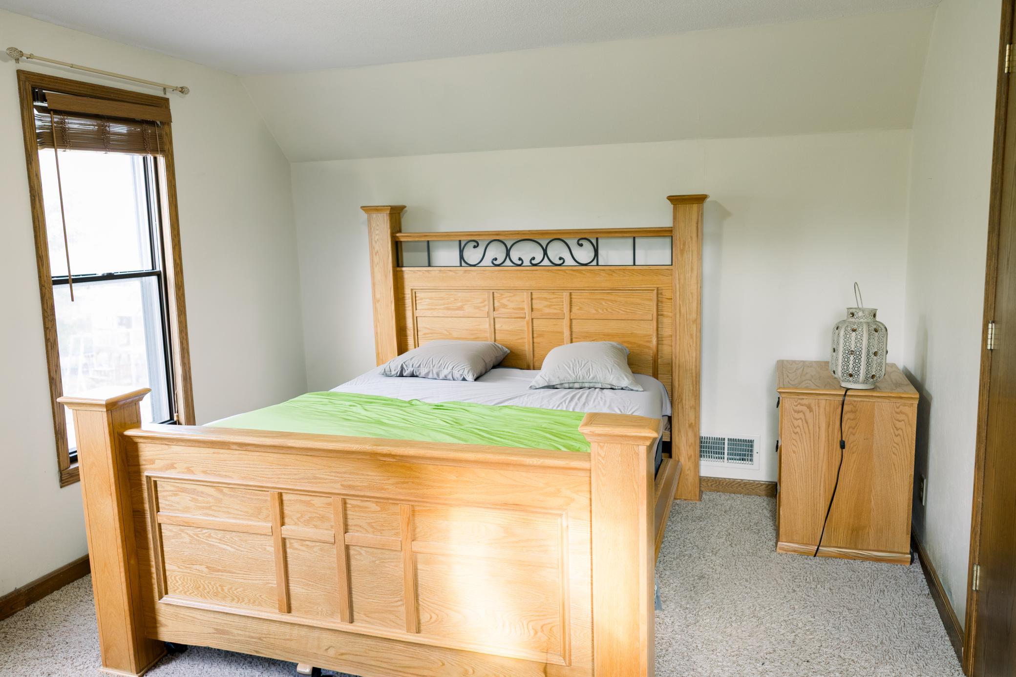 1900 single family home for sale at 15956 52nd Street SE in Kindred, ND — 4 bed, 2 bath (photo 19 of 42)
