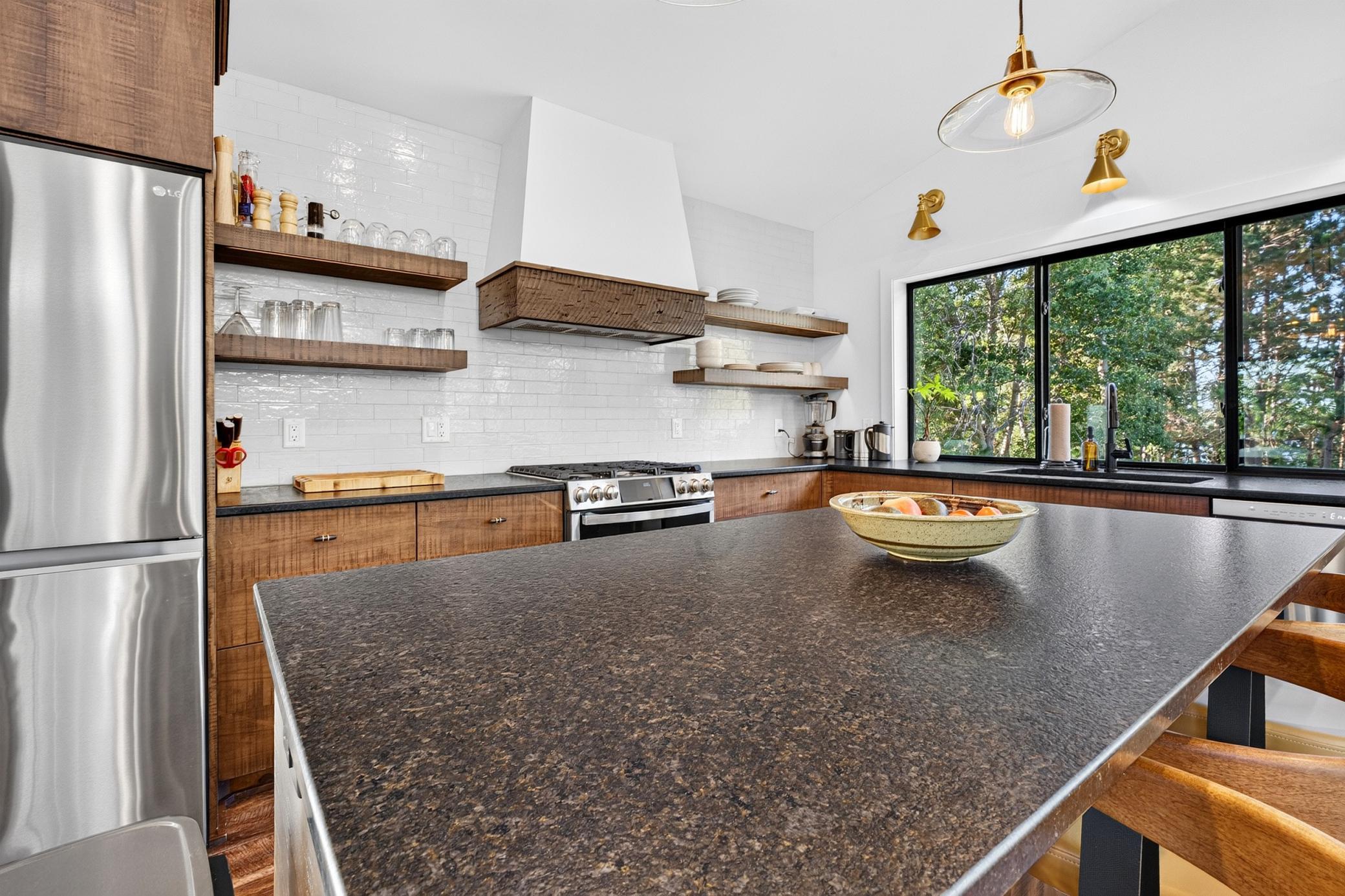 2022 single family home for sale at 2063 Perch Lane SW in Nisswa, MN — 4 bed, 3 bath (photo 13 of 49)