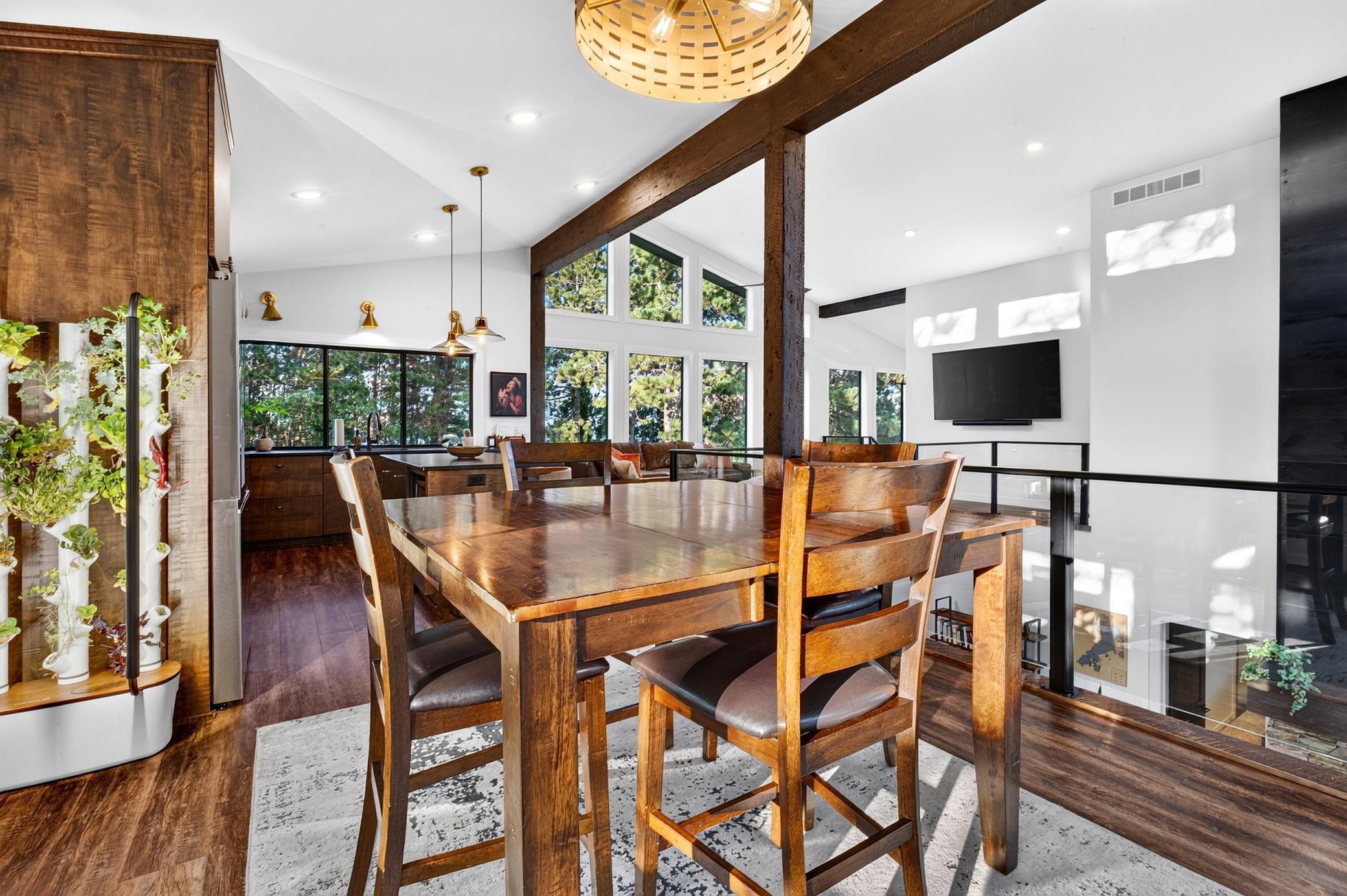 2022 single family home for sale at 2063 Perch Lane SW in Nisswa, MN — 4 bed, 3 bath (photo 8 of 49)