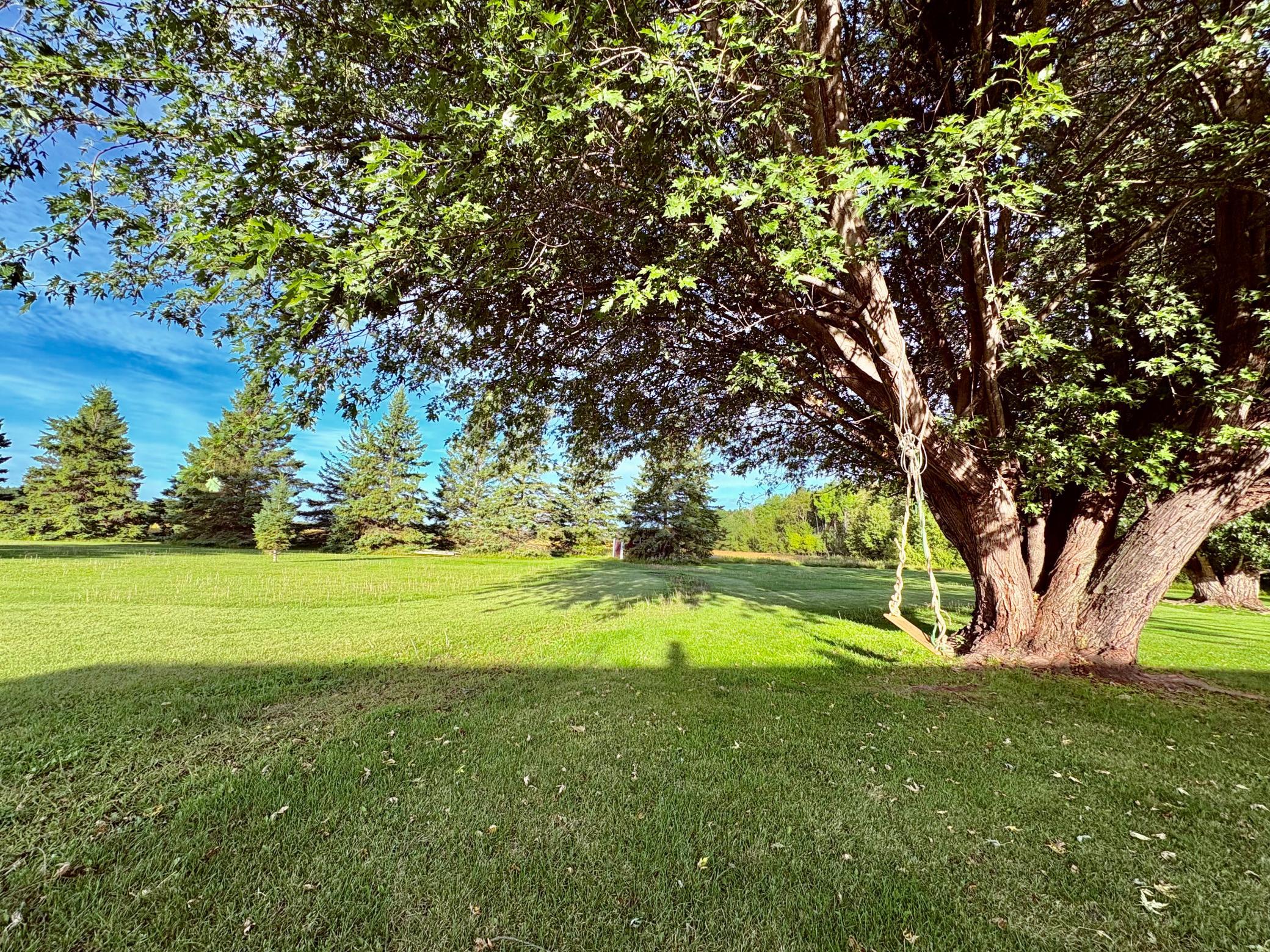 1998 single family home for sale at 2891 State Highway 172 NW in Baudette, MN — 4 bed, 2 bath (photo 13 of 36)