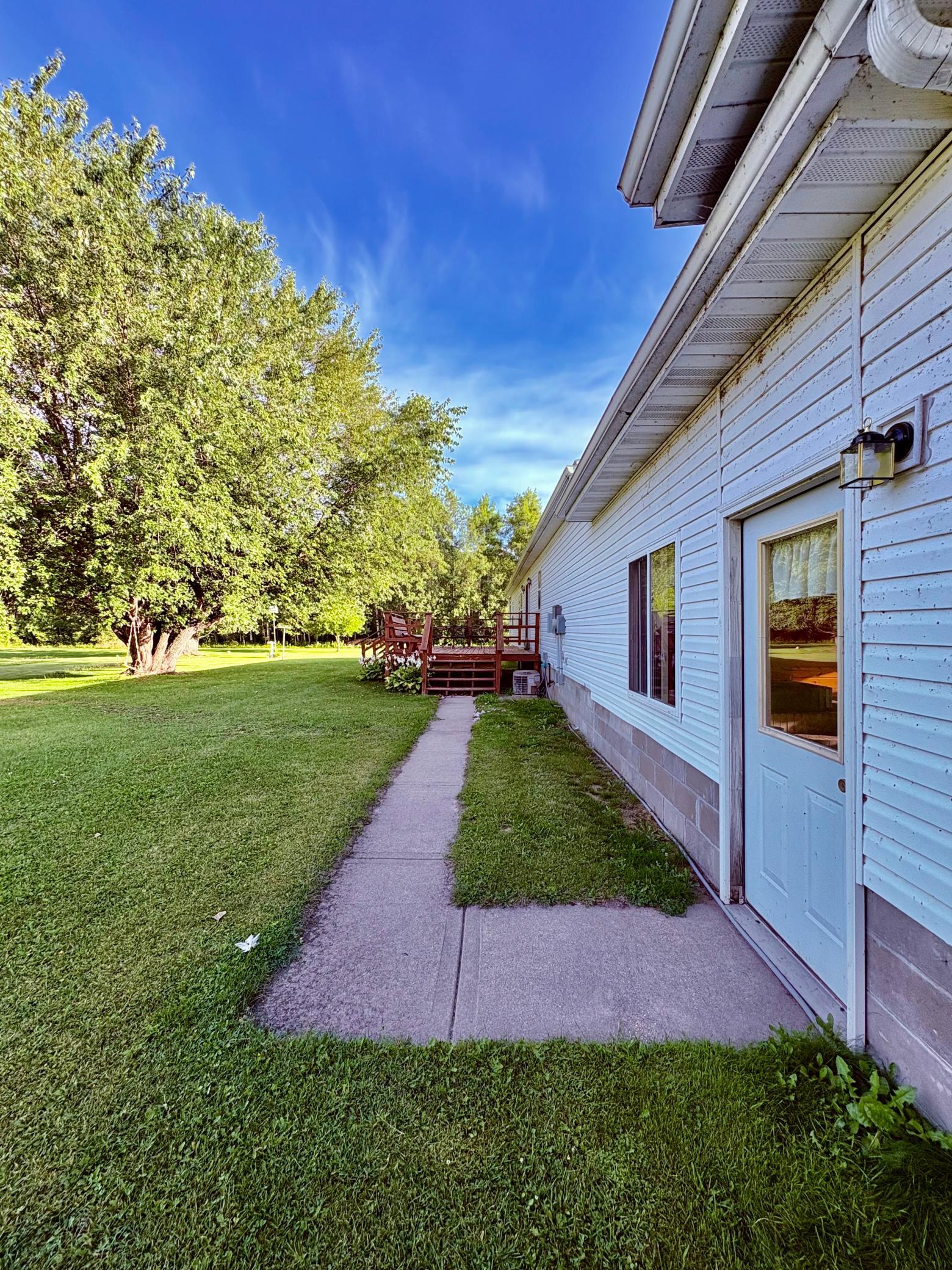 1998 single family home for sale at 2891 State Highway 172 NW in Baudette, MN — 4 bed, 2 bath (photo 15 of 36)