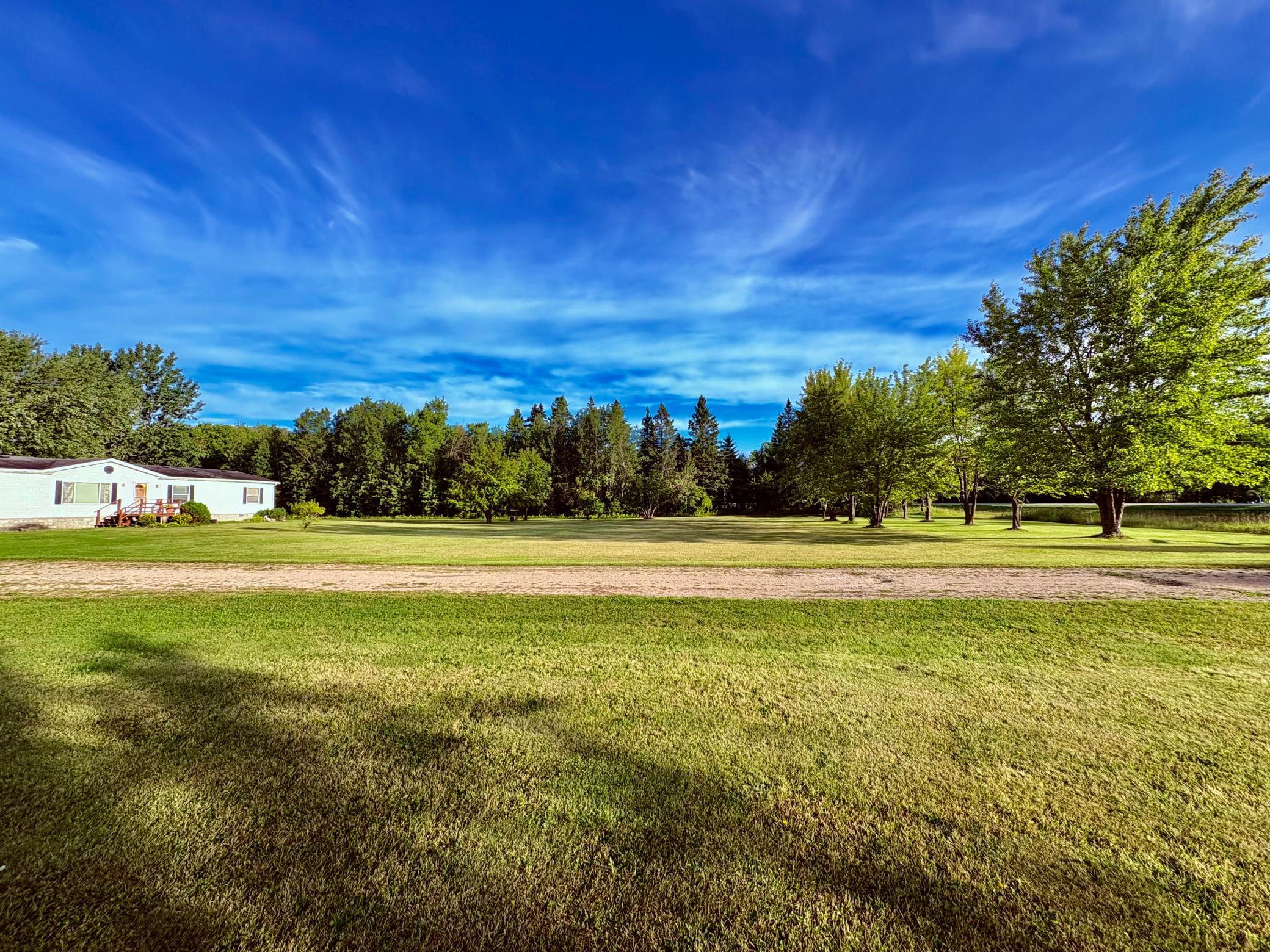 1998 single family home for sale at 2891 State Highway 172 NW in Baudette, MN — 4 bed, 2 bath (photo 7 of 36)
