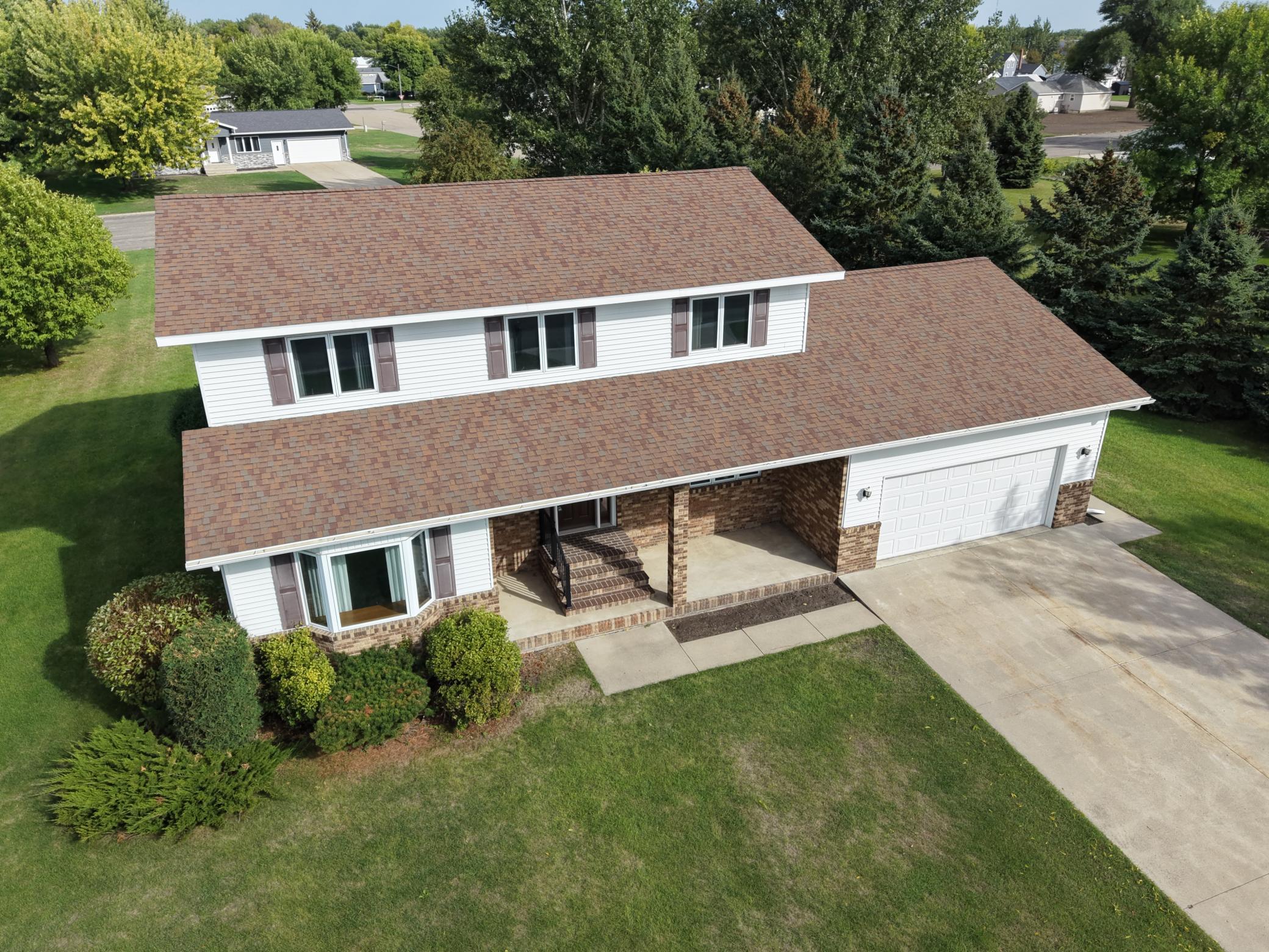 1999 single family home for sale at 606 4th Street W in Ada, MN — 4 bed, 2 bath (photo 14 of 49)