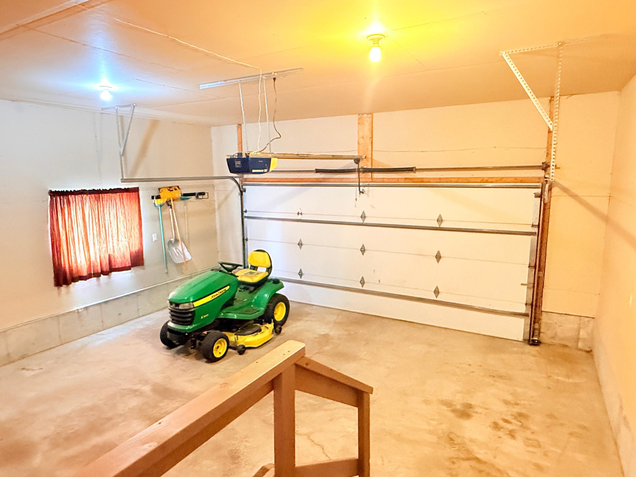 1999 single family home for sale at 606 4th Street W in Ada, MN — 4 bed, 2 bath (photo 42 of 49)