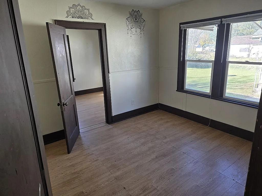 1922 single family home for sale at 227 3rd Street SW in Staples, MN — 3 bed, 2 bath (photo 12 of 16)