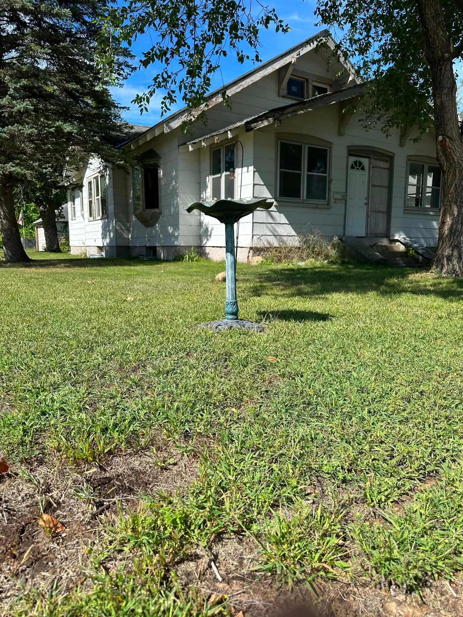 1922 single family home for sale at 227 3rd Street SW in Staples, MN — 3 bed, 2 bath (photo 6 of 16)