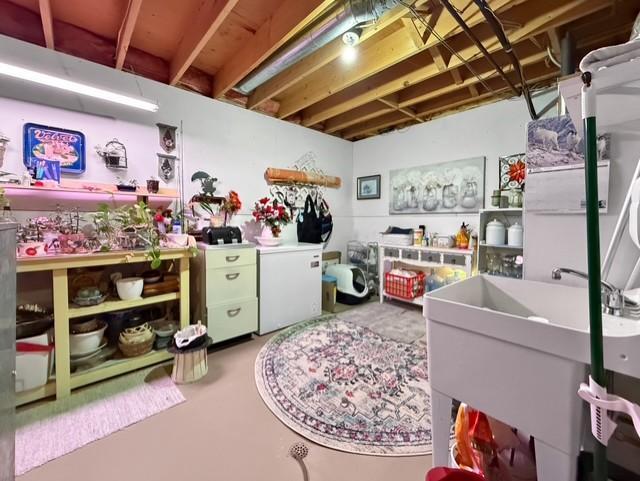 1982 single family home for sale at 610 Central Avenue SE in Bemidji, MN — 3 bed, 2 bath (photo 19 of 25)