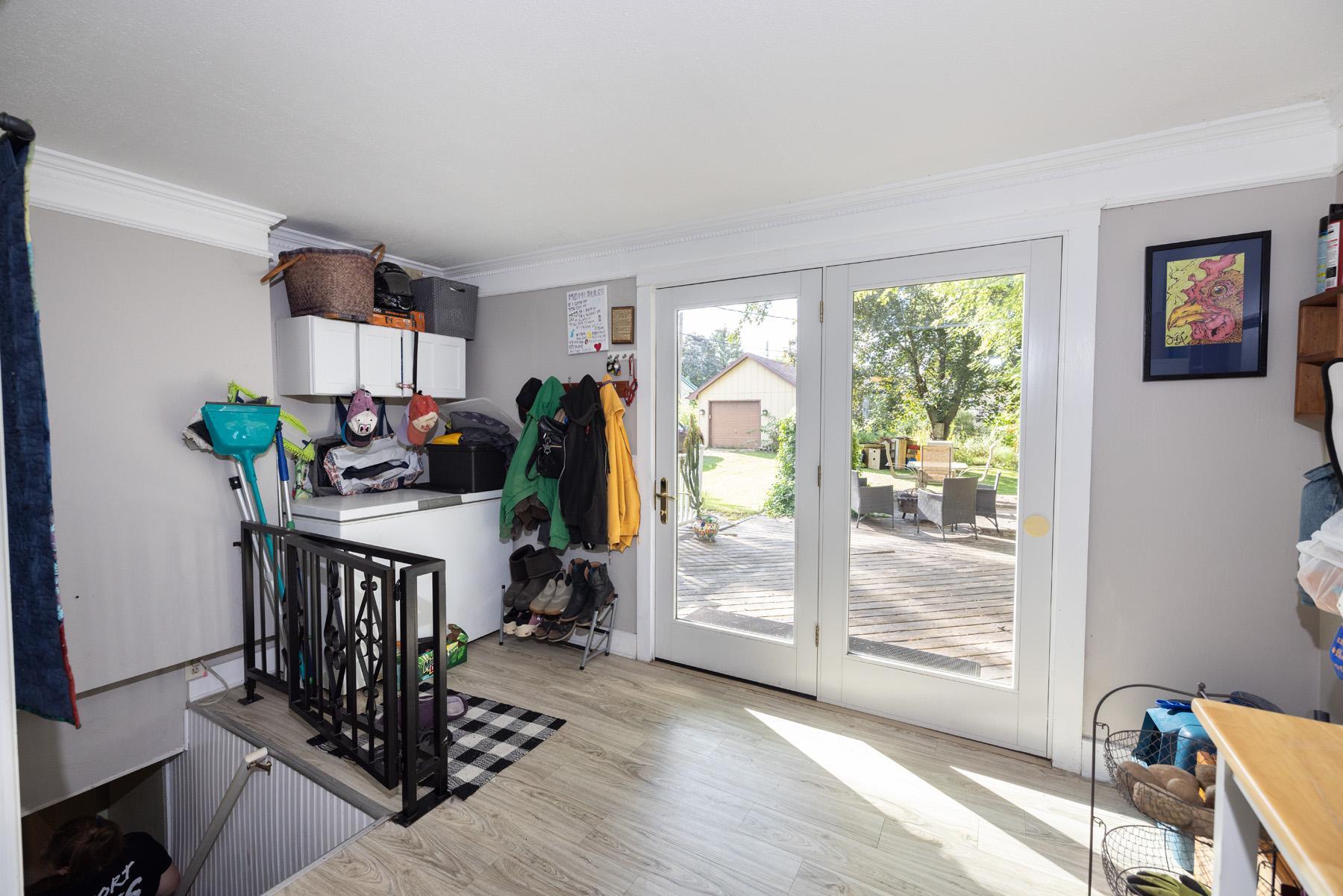 1890 single family home for sale at 113 W Bancroft Avenue in Fergus Falls, MN — 3 bed, 2 bath (photo 21 of 46)