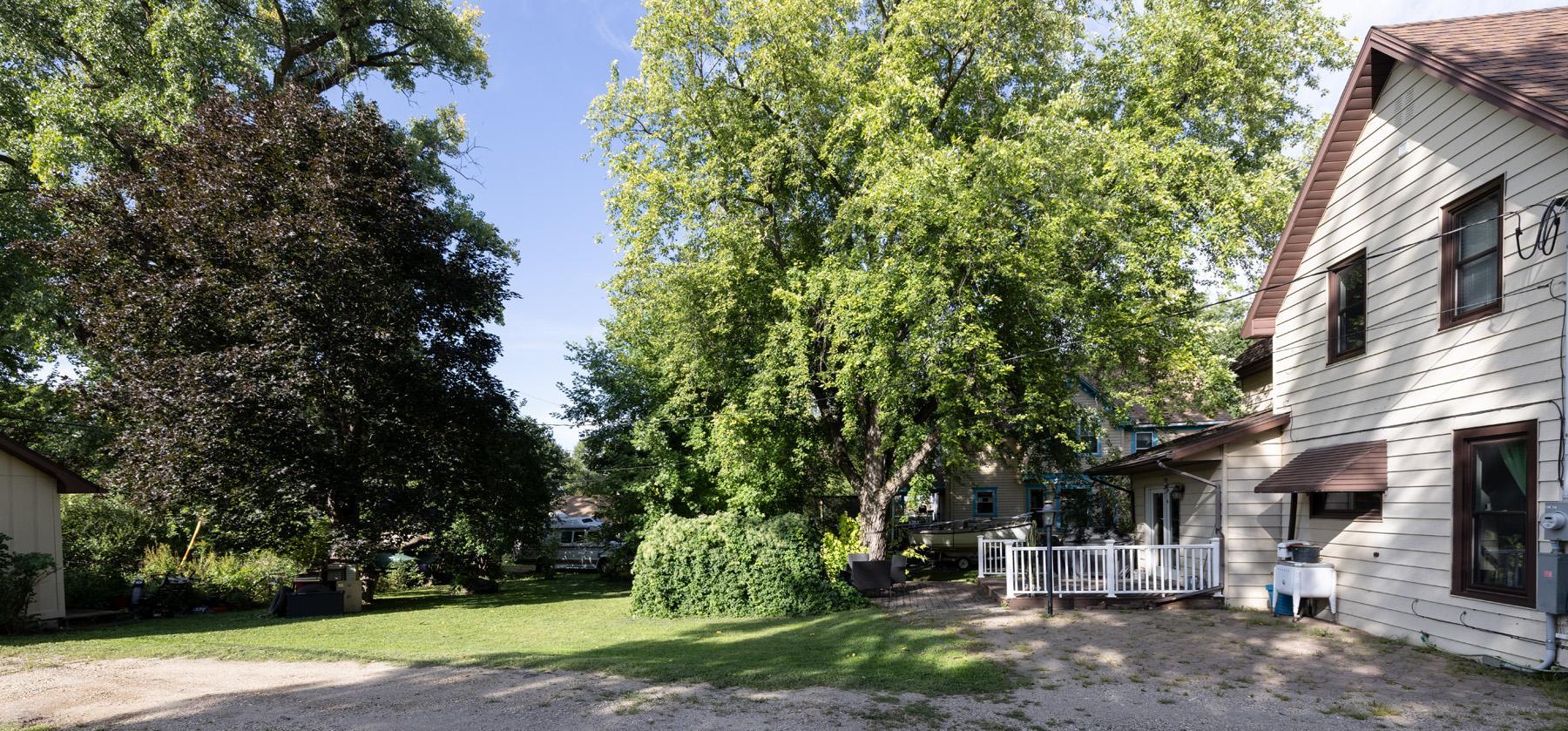 1890 single family home for sale at 113 W Bancroft Avenue in Fergus Falls, MN — 3 bed, 2 bath (photo 44 of 46)