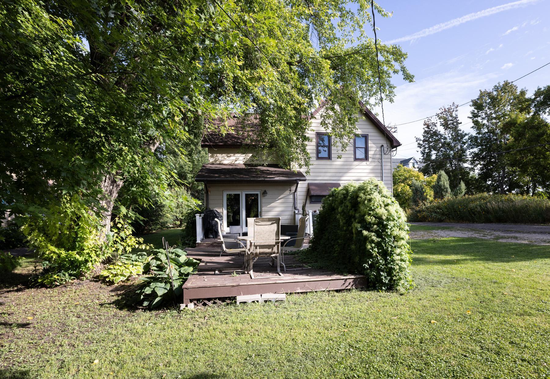 1890 single family home for sale at 113 W Bancroft Avenue in Fergus Falls, MN — 3 bed, 2 bath (photo 46 of 46)